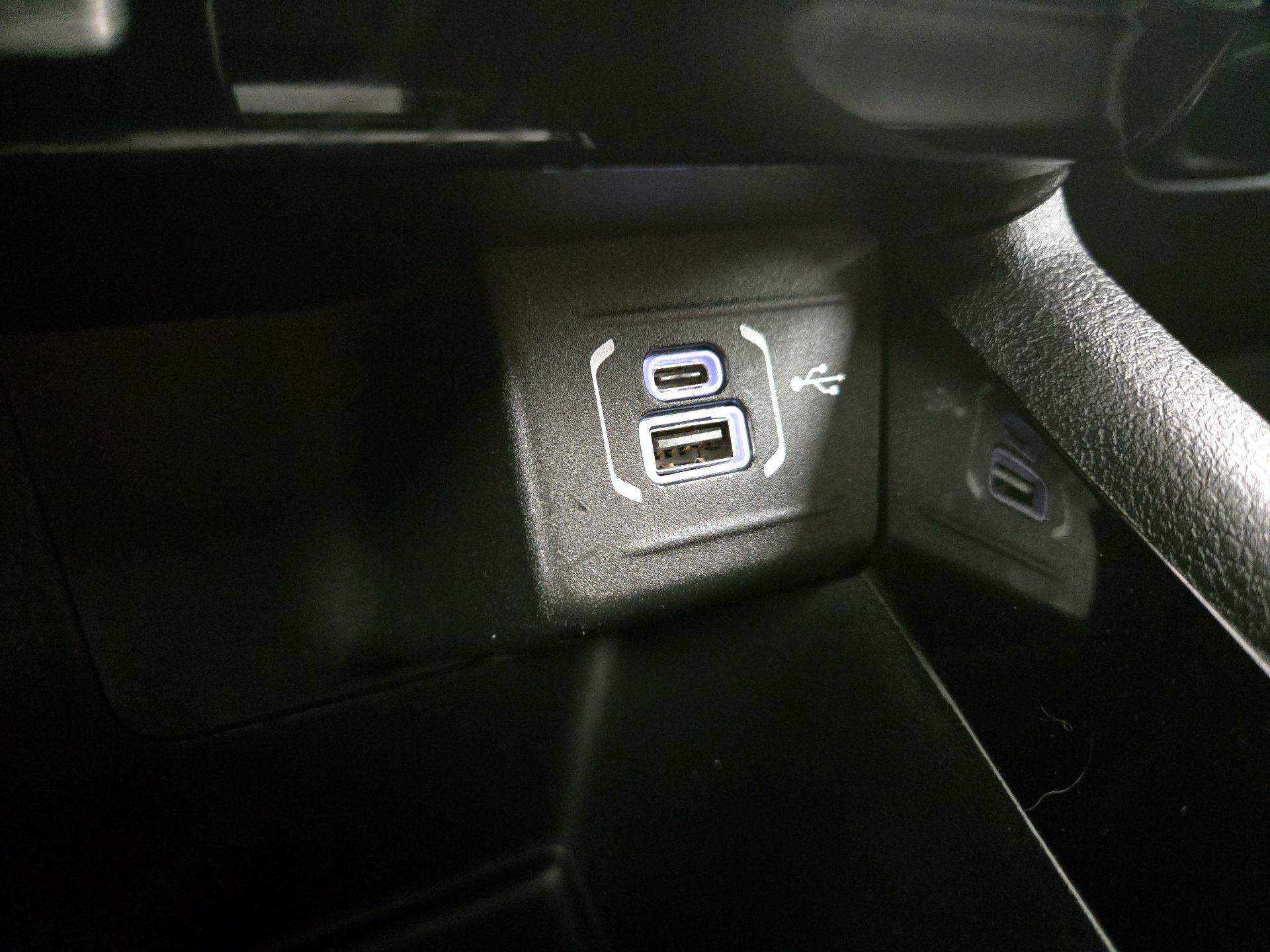 Thumbnail: 2022 Jeep Compass - 18