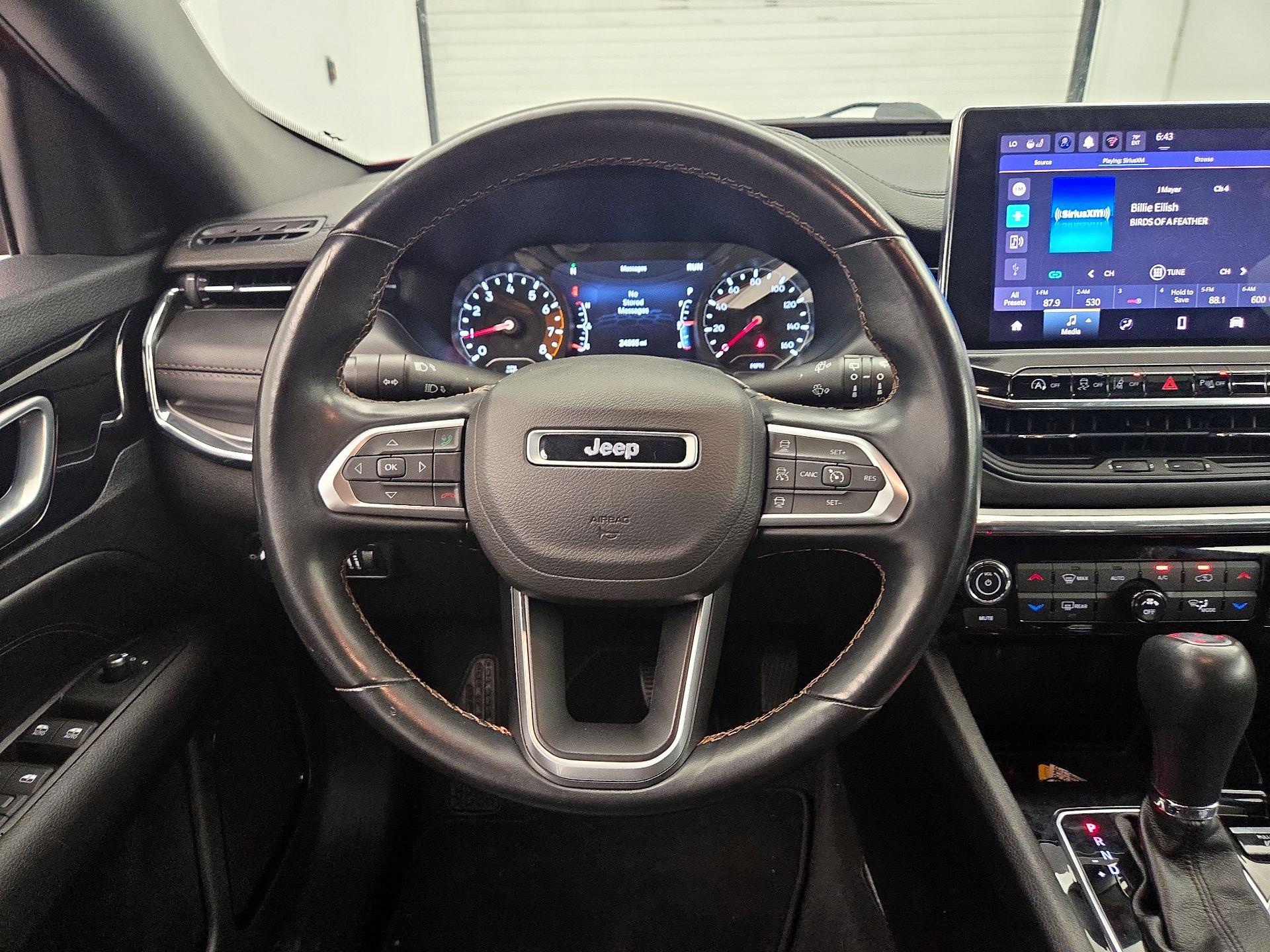 Thumbnail: 2022 Jeep Compass - 10
