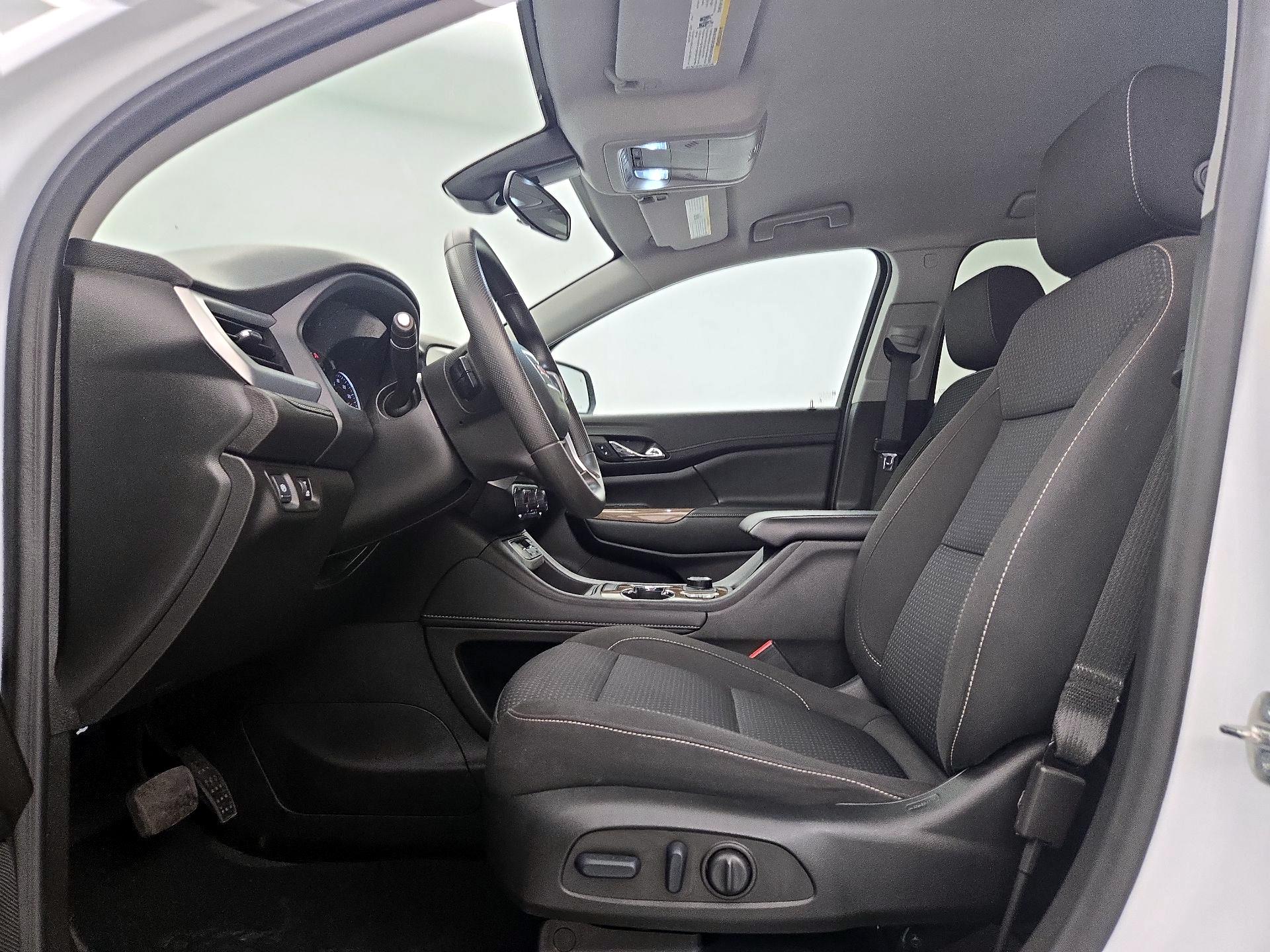 Thumbnail: 2023 GMC Acadia - 11