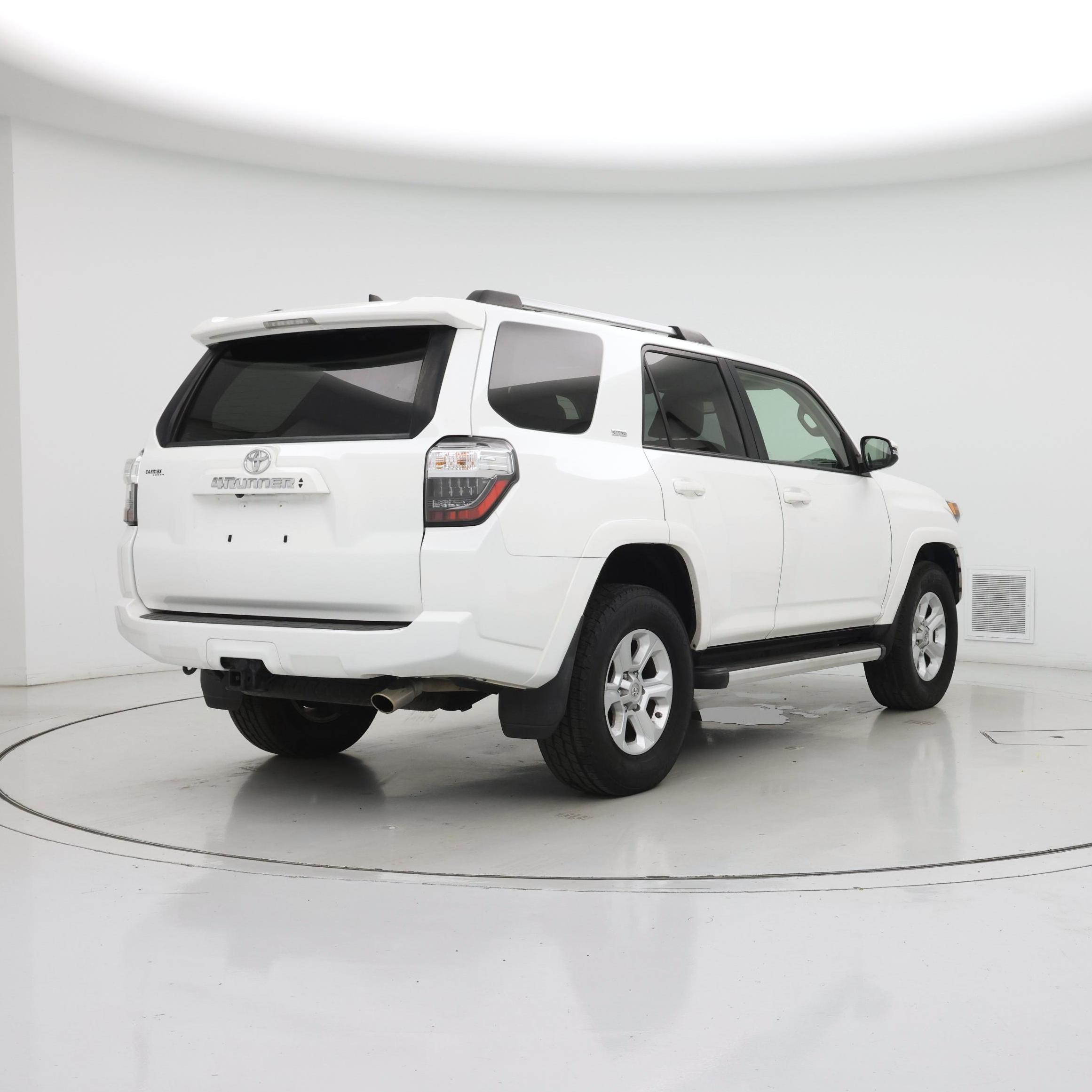 Thumbnail: 2020 Toyota 4Runner - 8