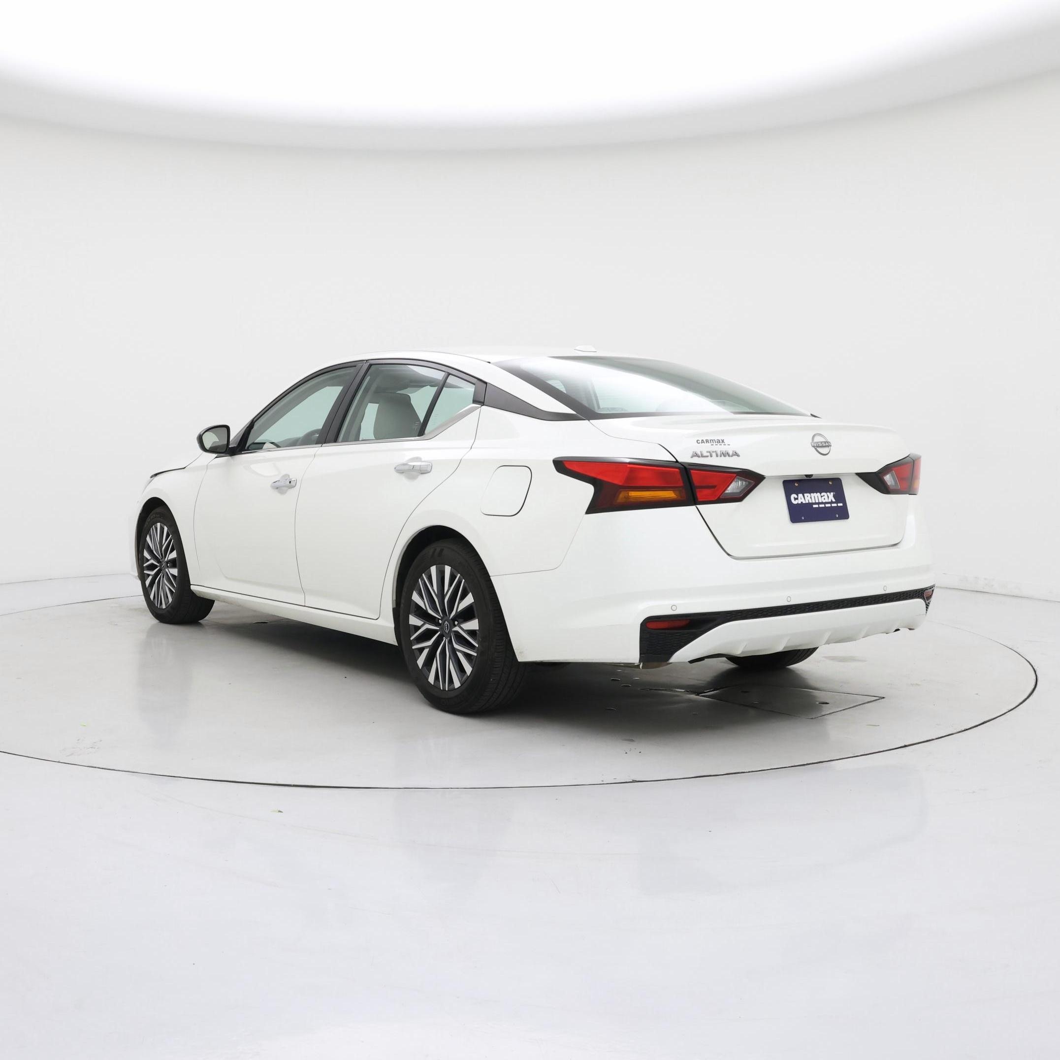 Thumbnail: 2025 Nissan Altima - 2
