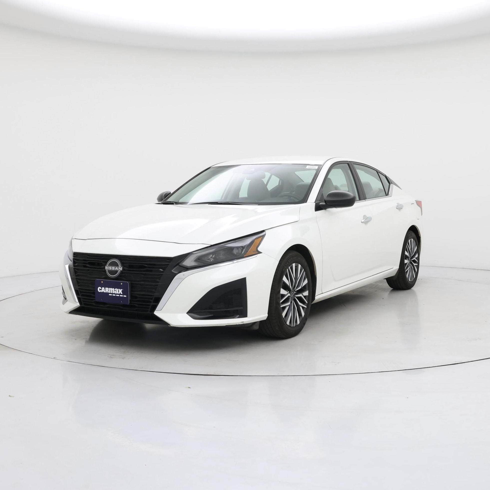 Thumbnail: 2025 Nissan Altima - 4