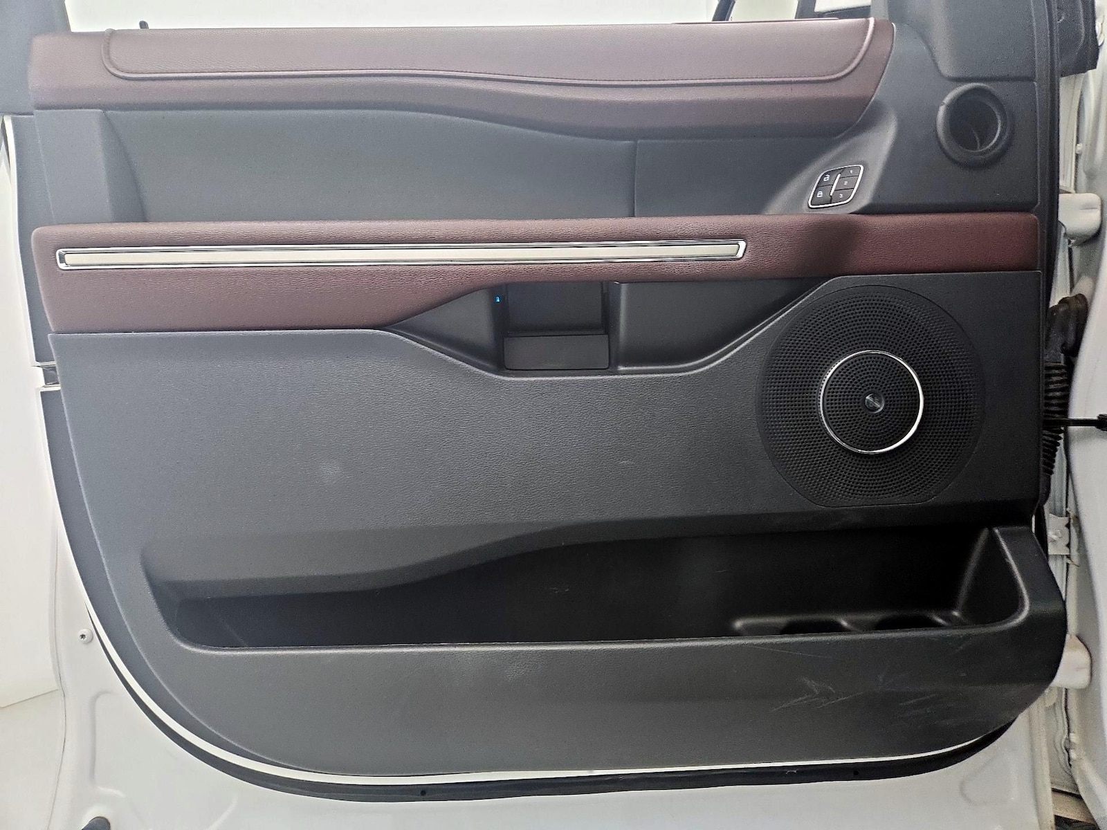 2022 Ford Expedition Limited - Photo 13