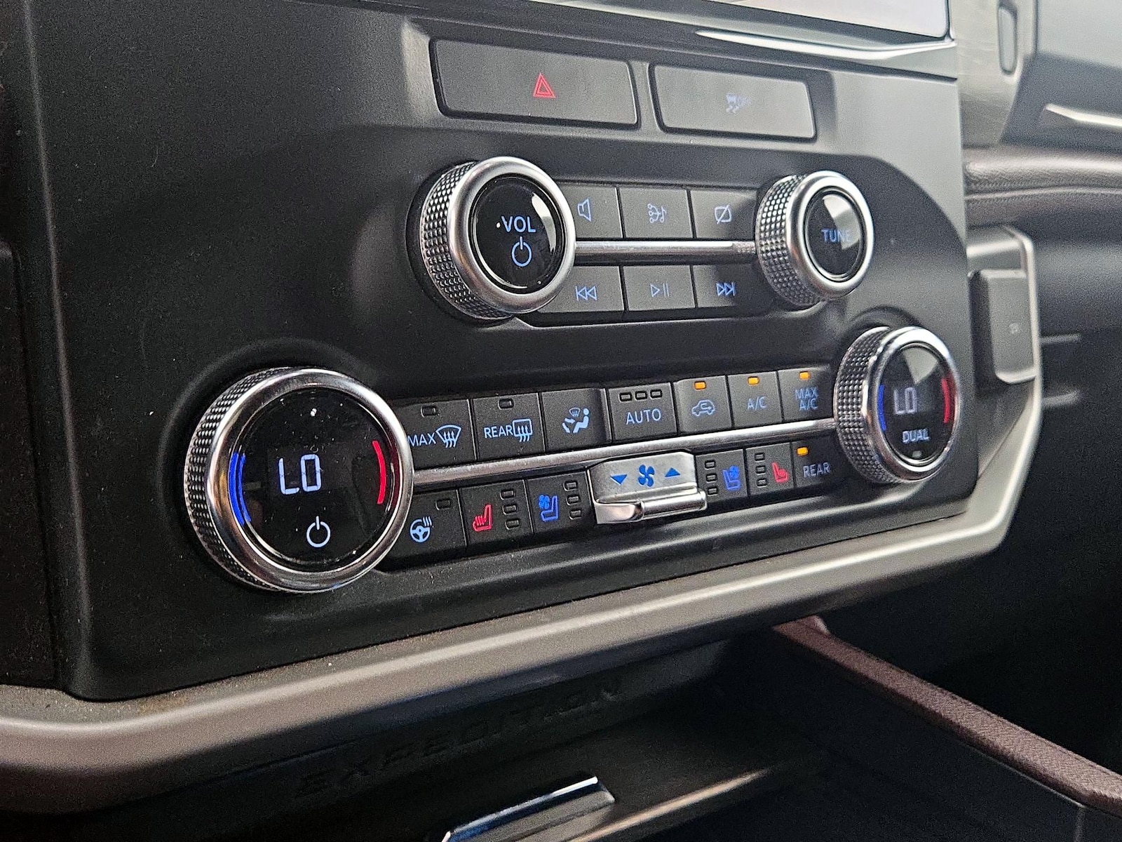 2022 Ford Expedition Limited - Photo 18