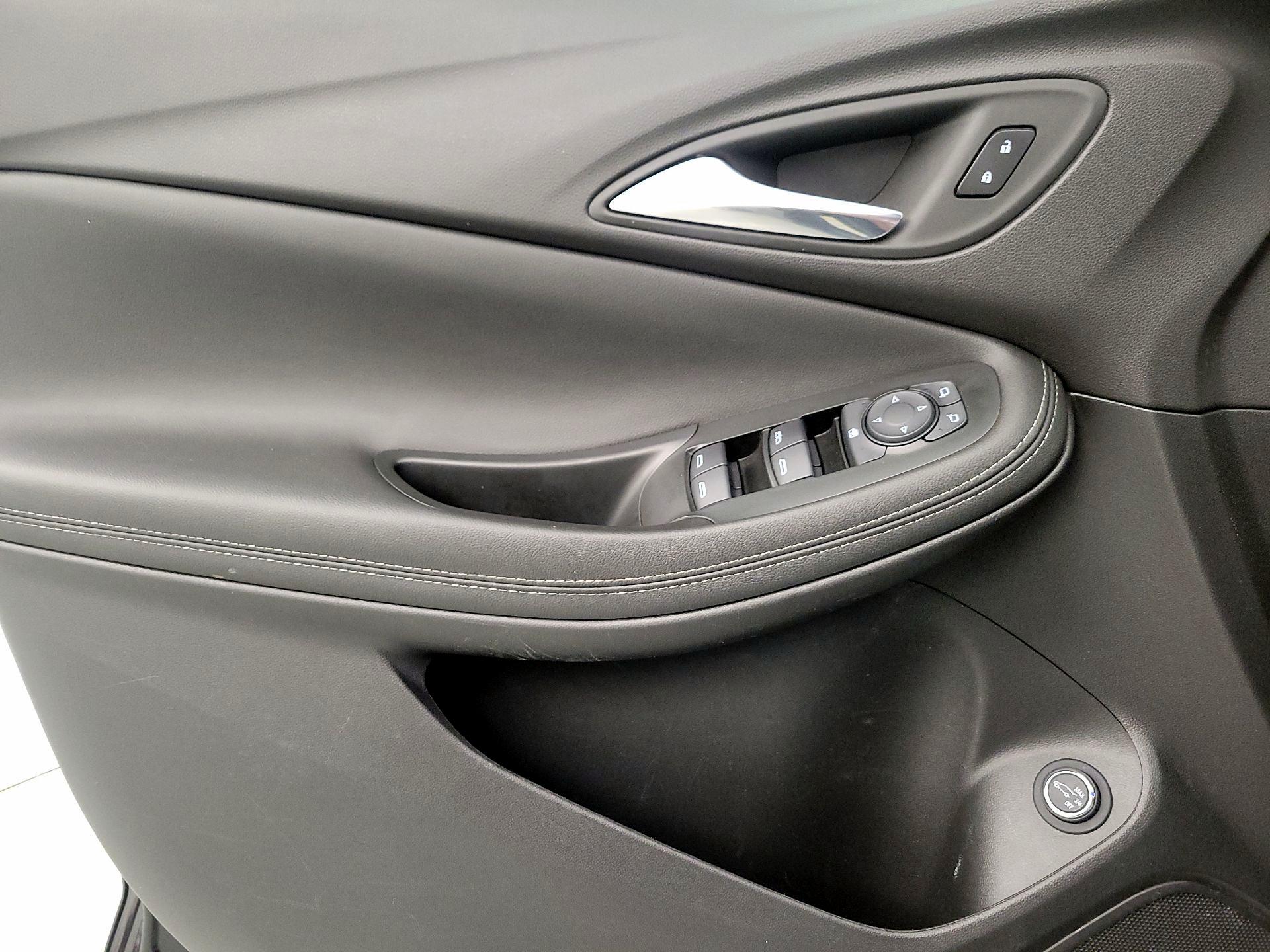 Thumbnail: 2023 Buick Encore GX - 12
