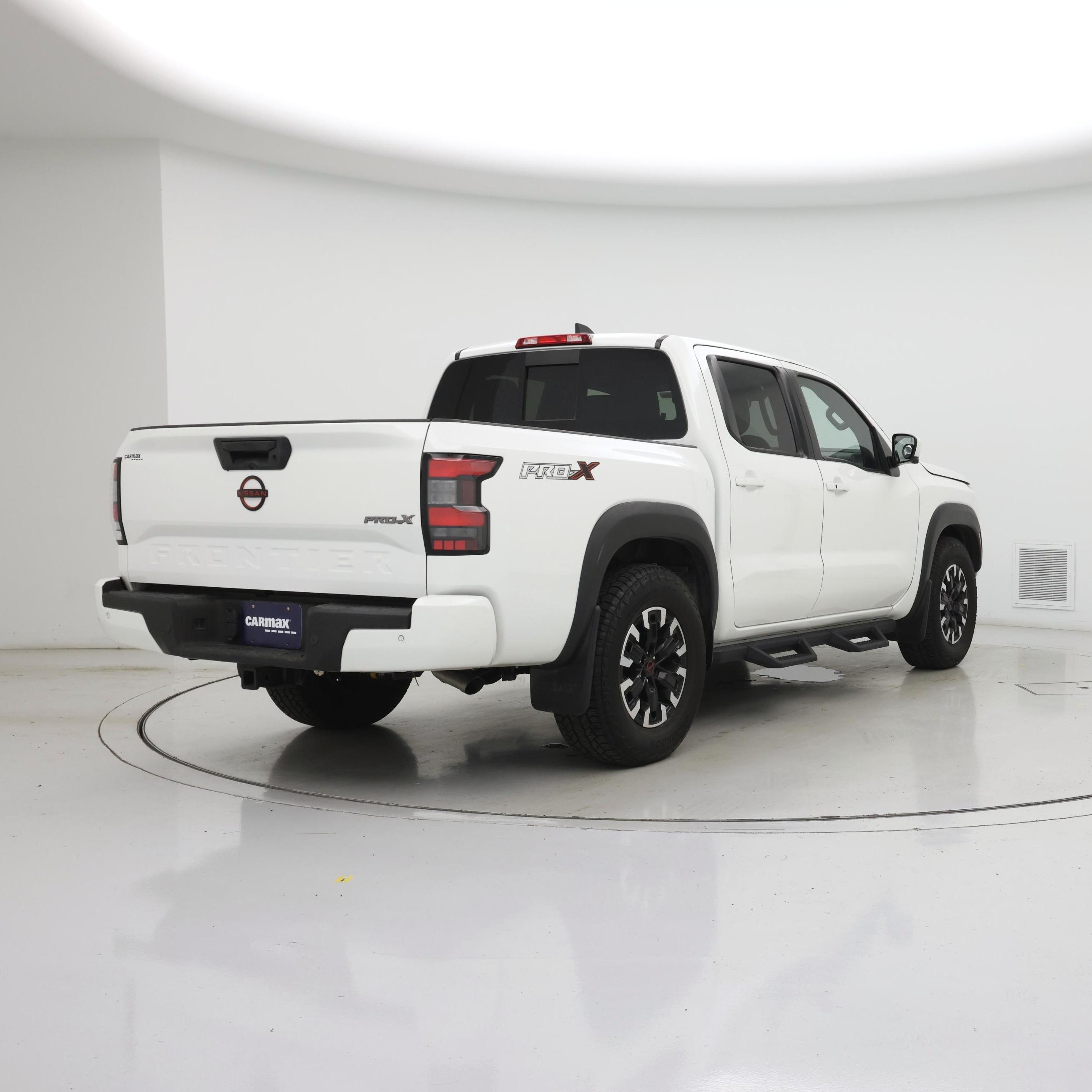 Thumbnail: 2023 Nissan Frontier - 8