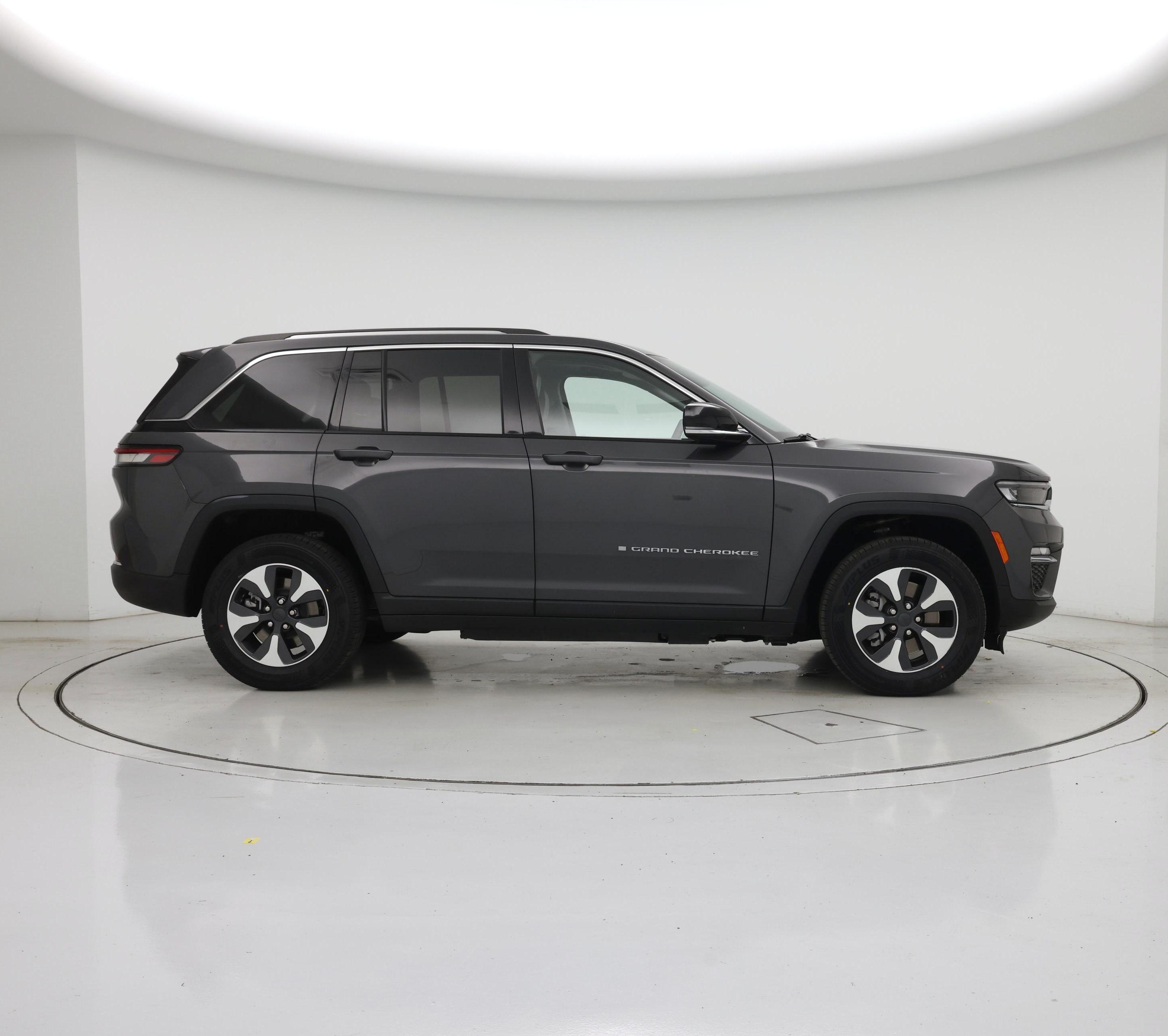 Thumbnail: 2023 Jeep Grand Cherokee - 7