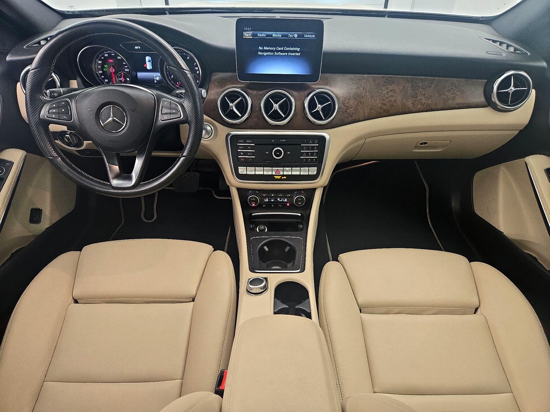Thumbnail: 2020 Mercedes-Benz GLA - 9