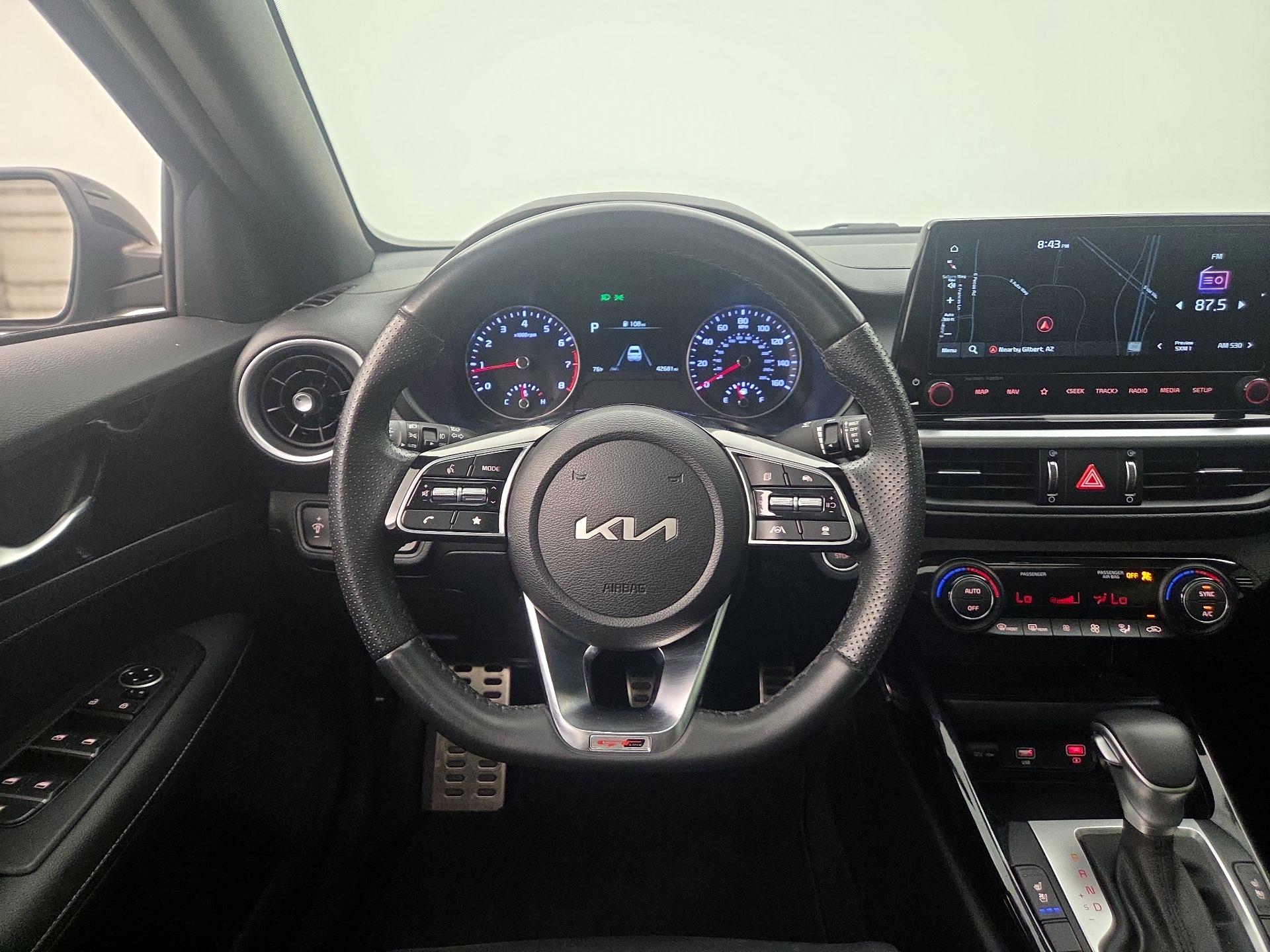 Thumbnail: 2023 Kia Forte - 10