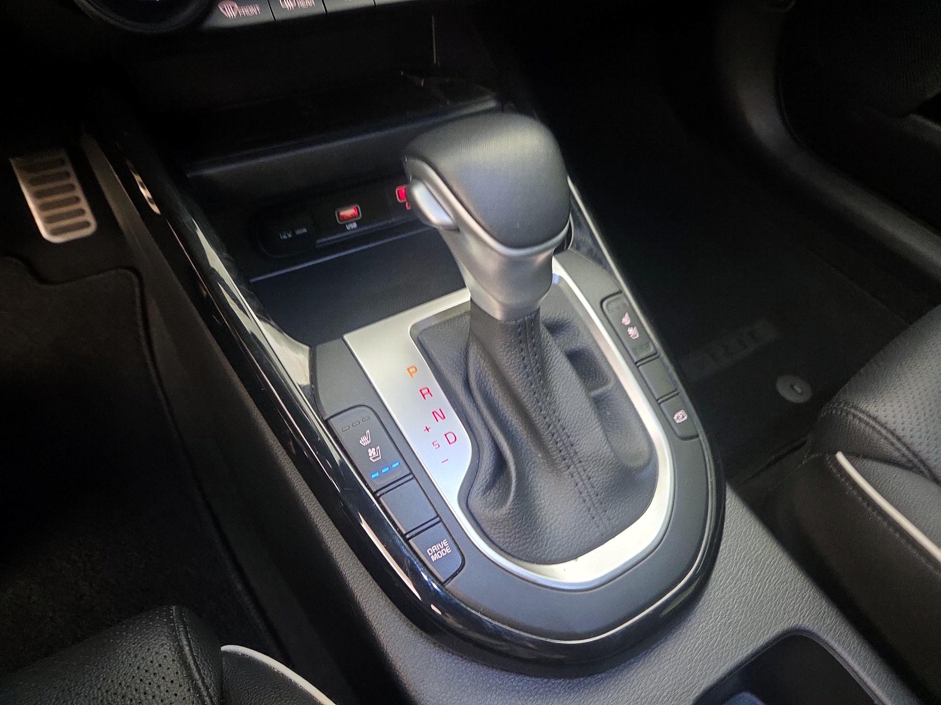Thumbnail: 2023 Kia Forte - 18
