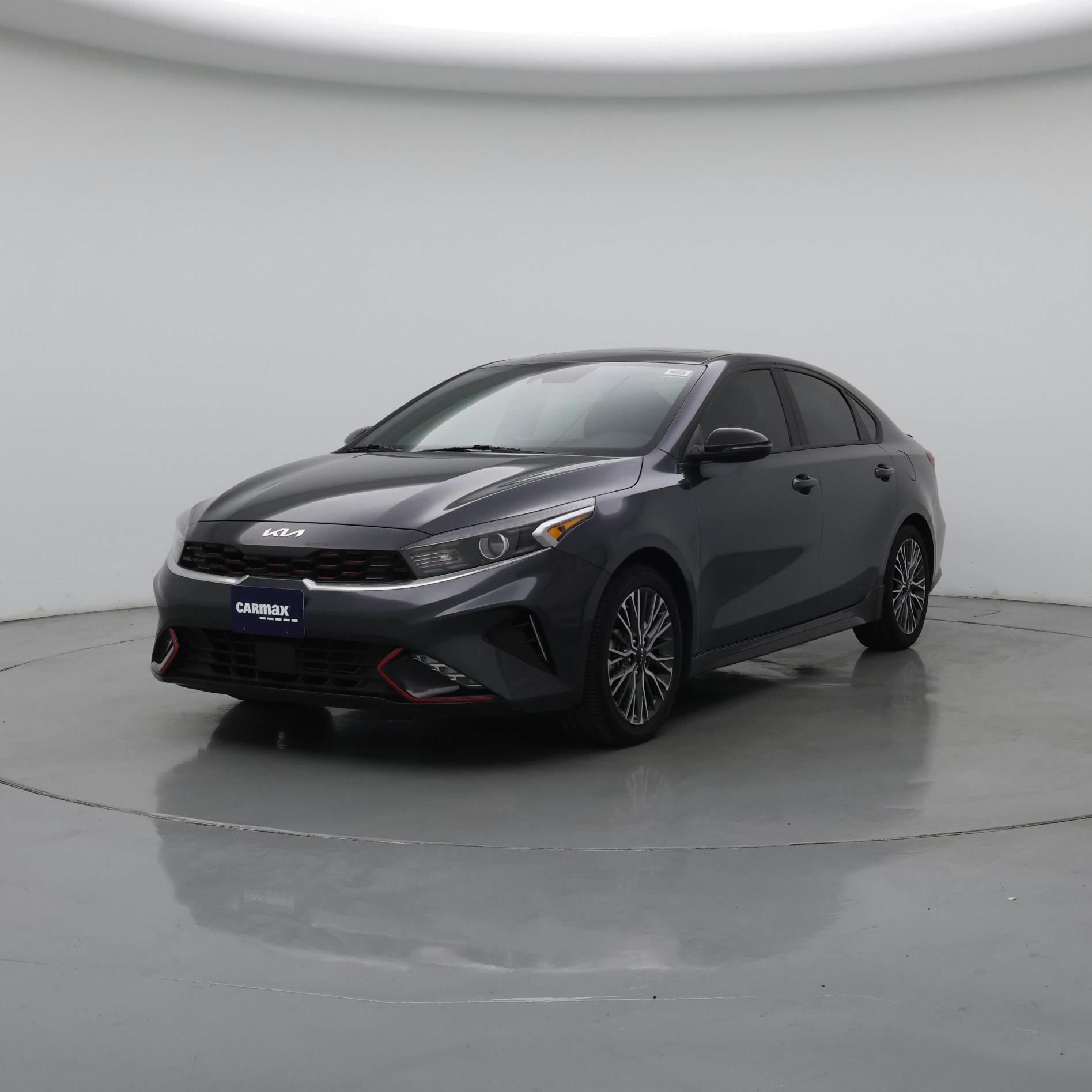 Thumbnail: 2023 Kia Forte - 4