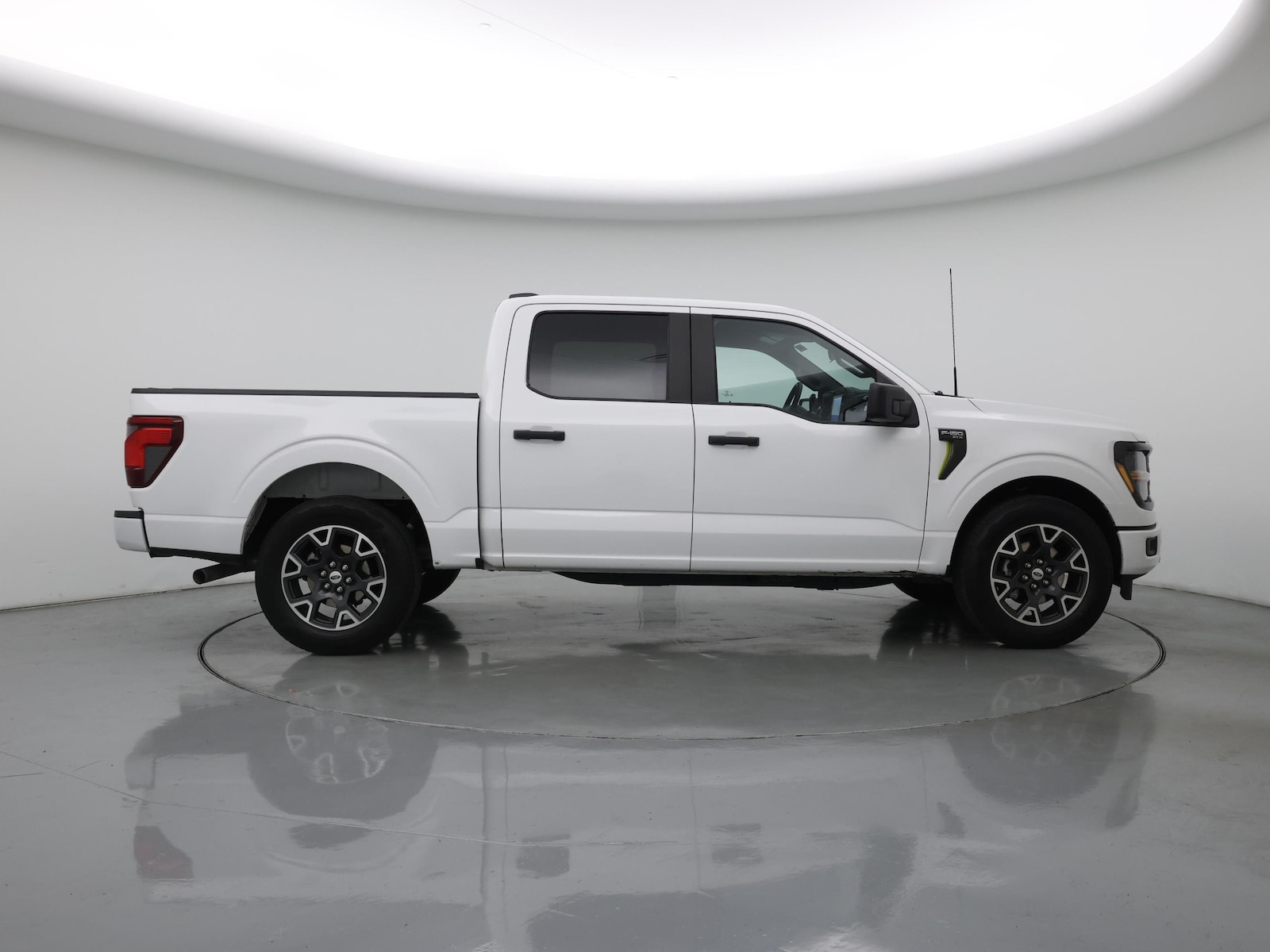 2024 Ford F-150 STX - Photo 8