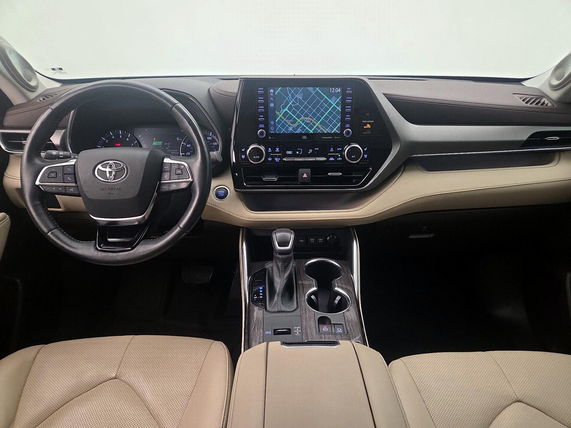 Thumbnail: 2021 Toyota Highlander - 9