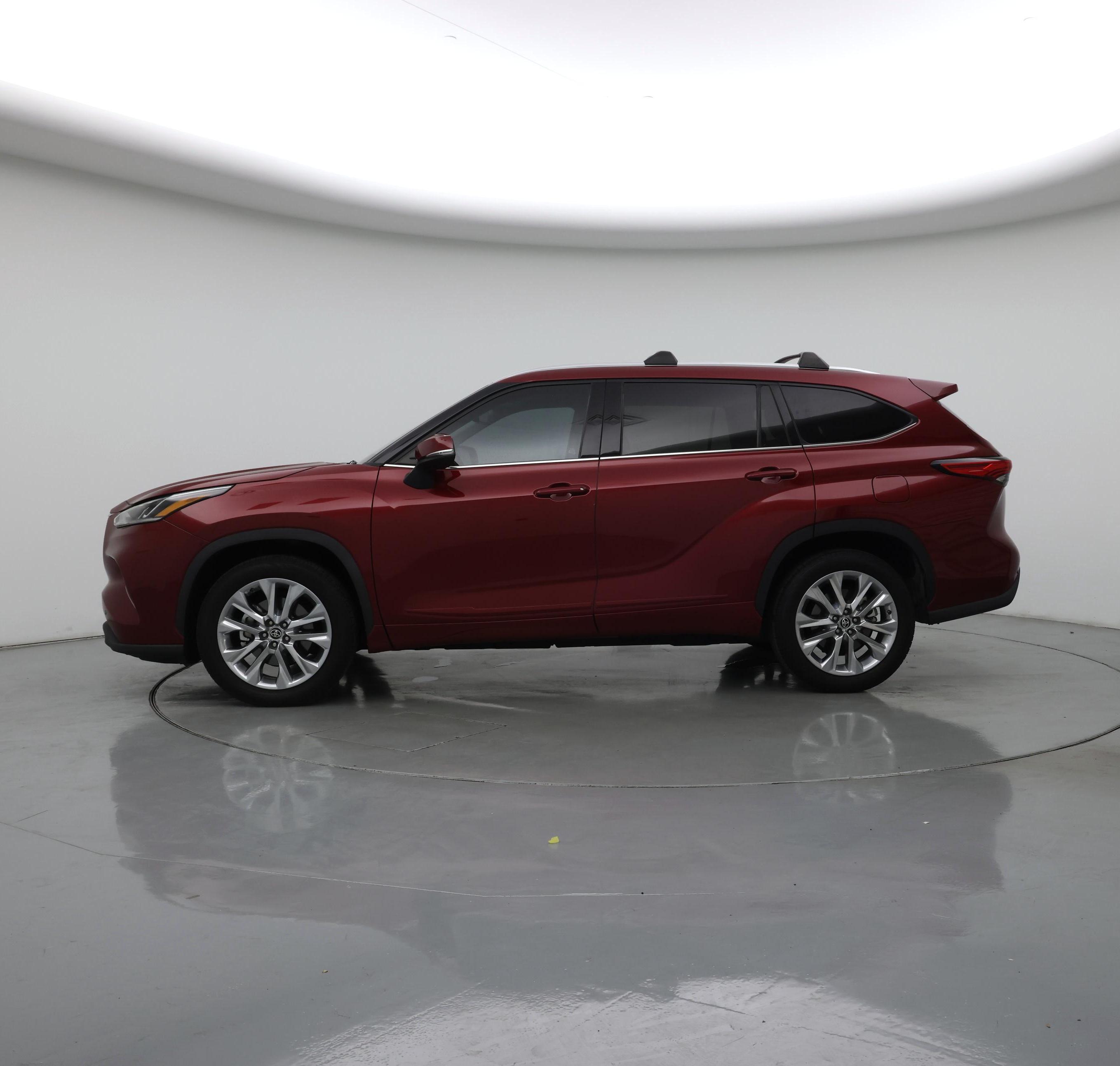 Thumbnail: 2021 Toyota Highlander - 3