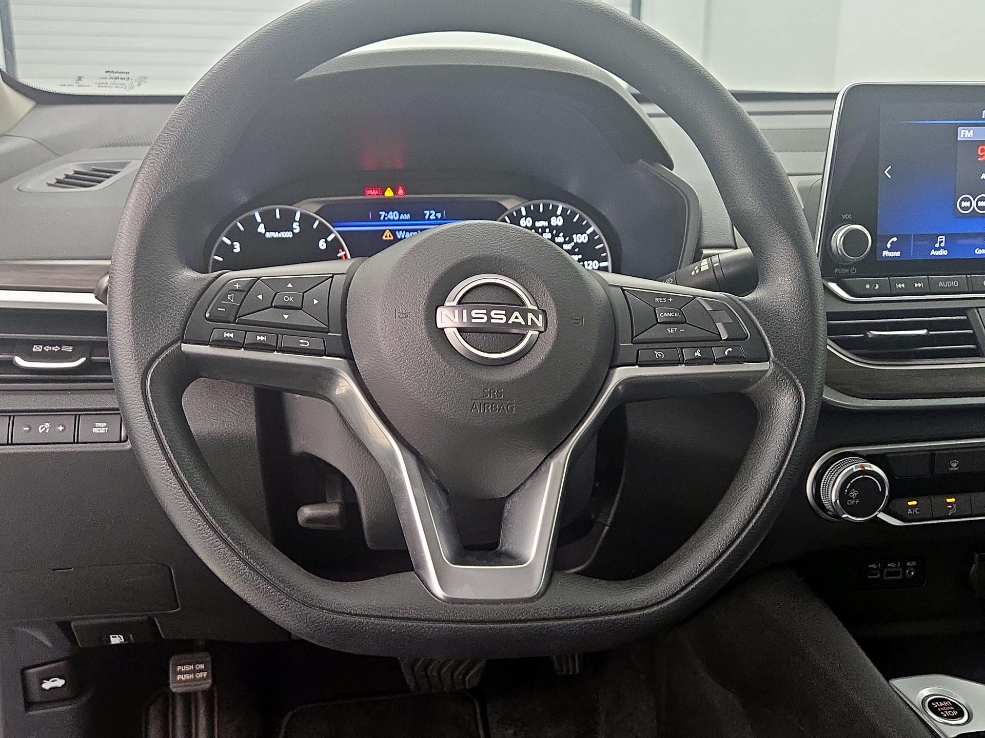 Thumbnail: 2025 Nissan Altima - 10