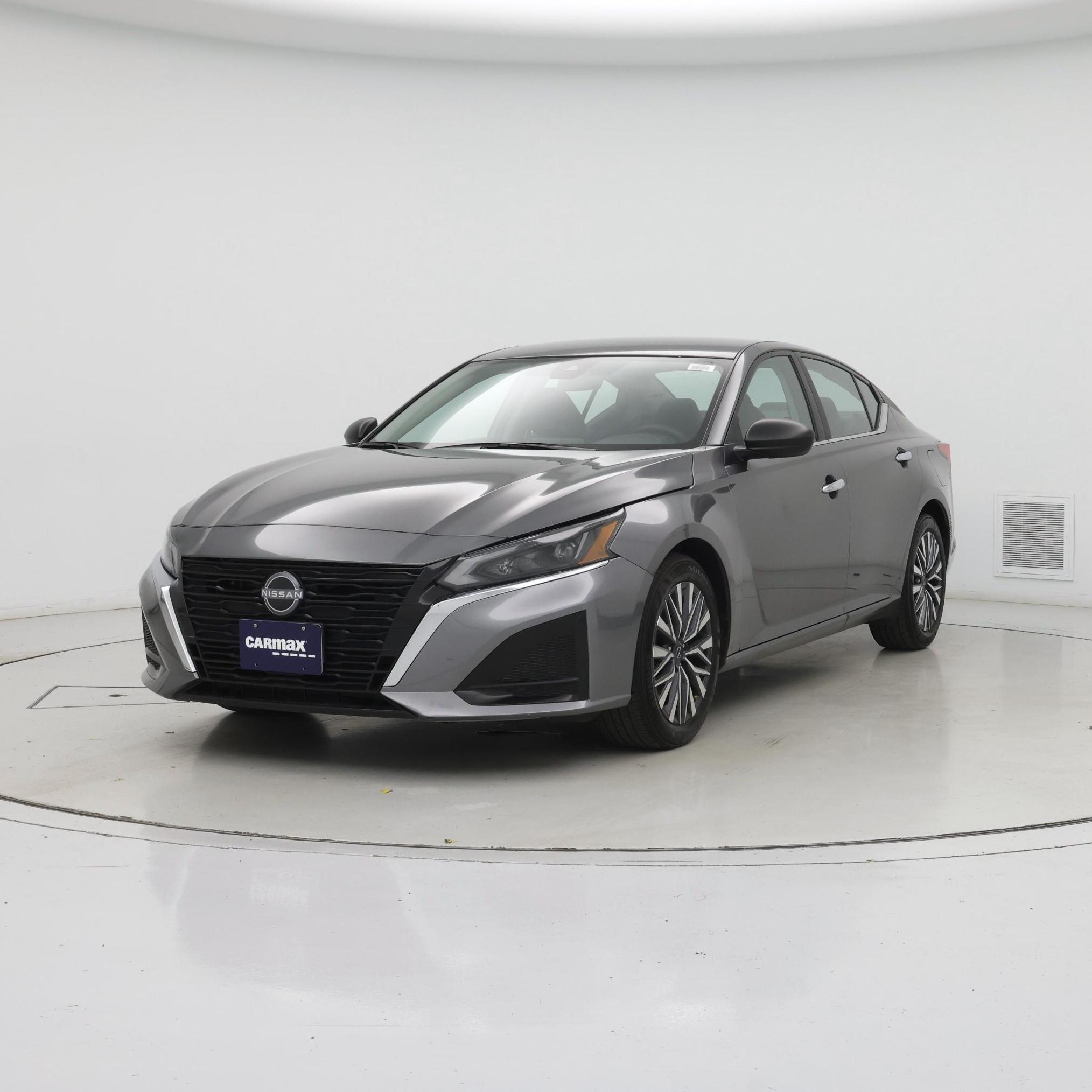 Thumbnail: 2025 Nissan Altima - 4