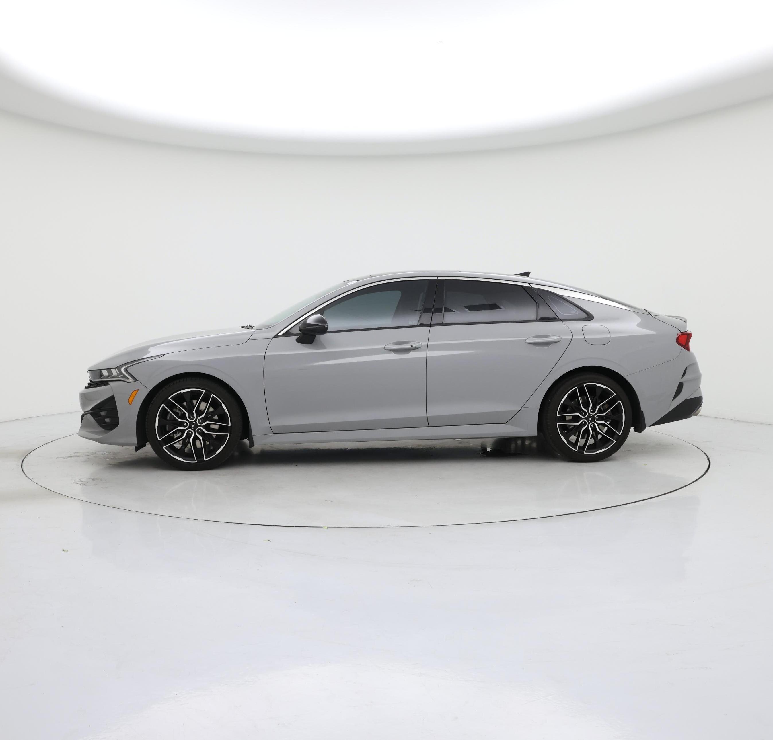 Thumbnail: 2023 Kia K5 - 3