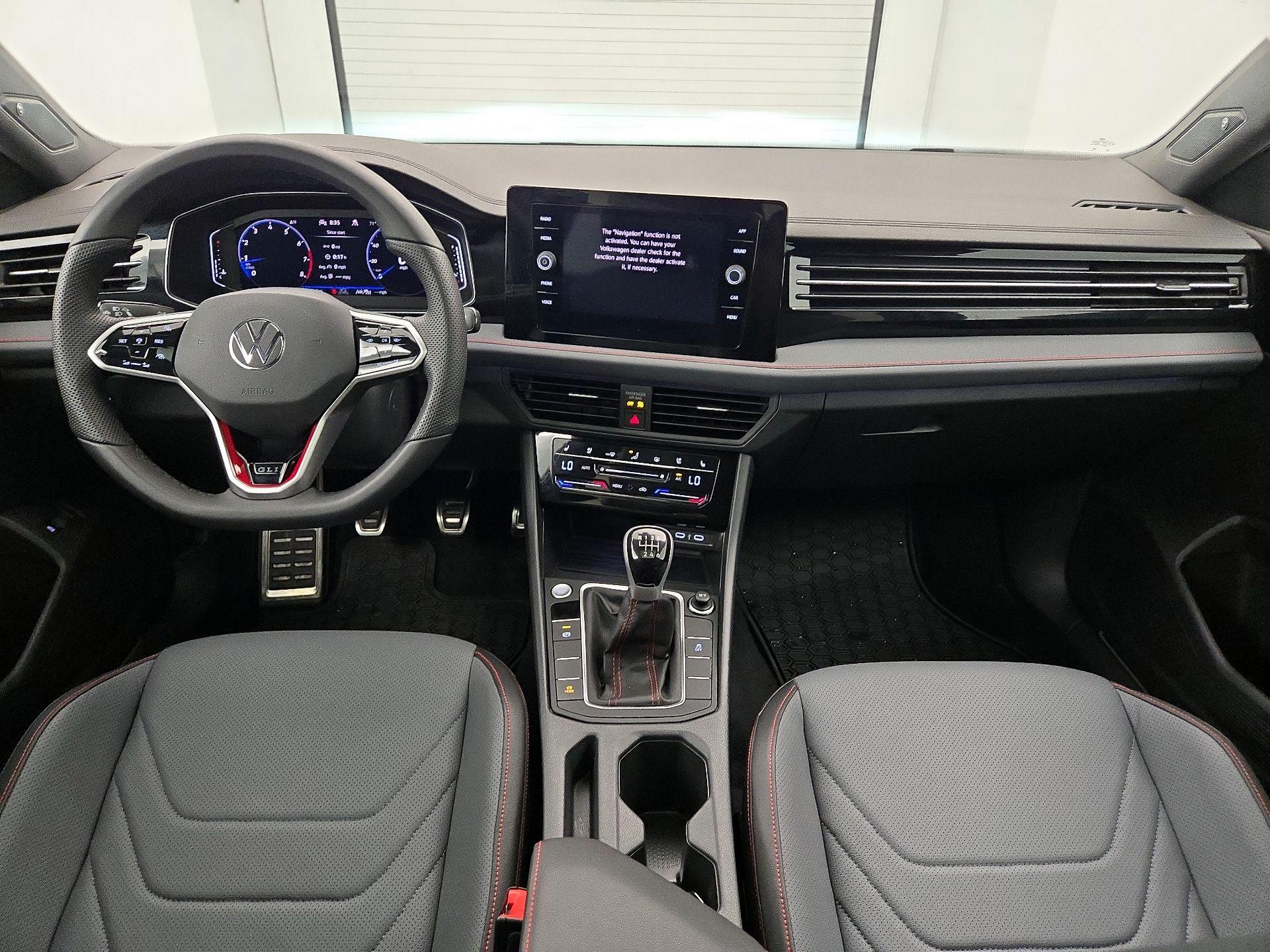 Thumbnail: 2025 Volkswagen Jetta - 9