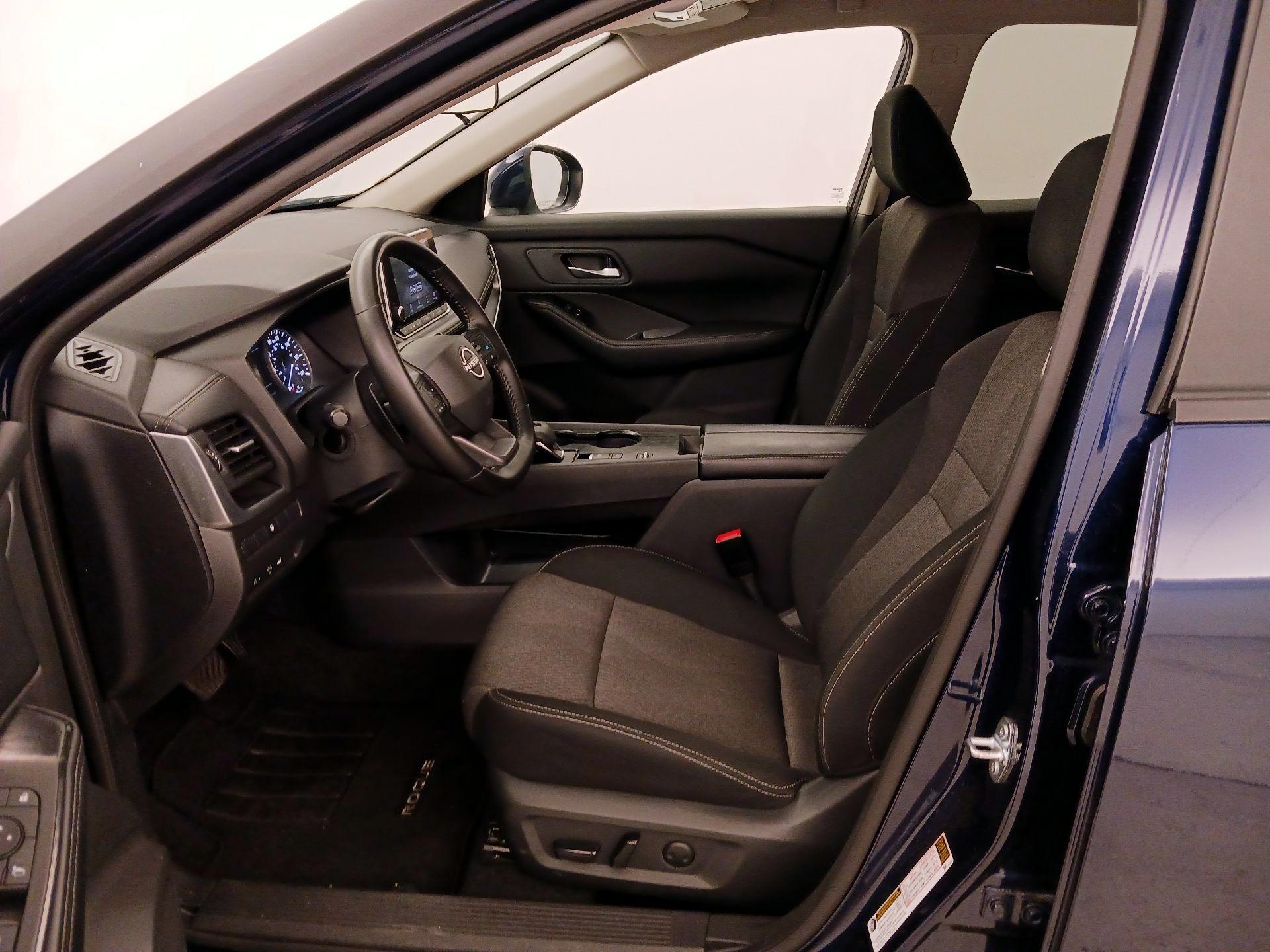 Thumbnail: 2025 Nissan Rogue - 11