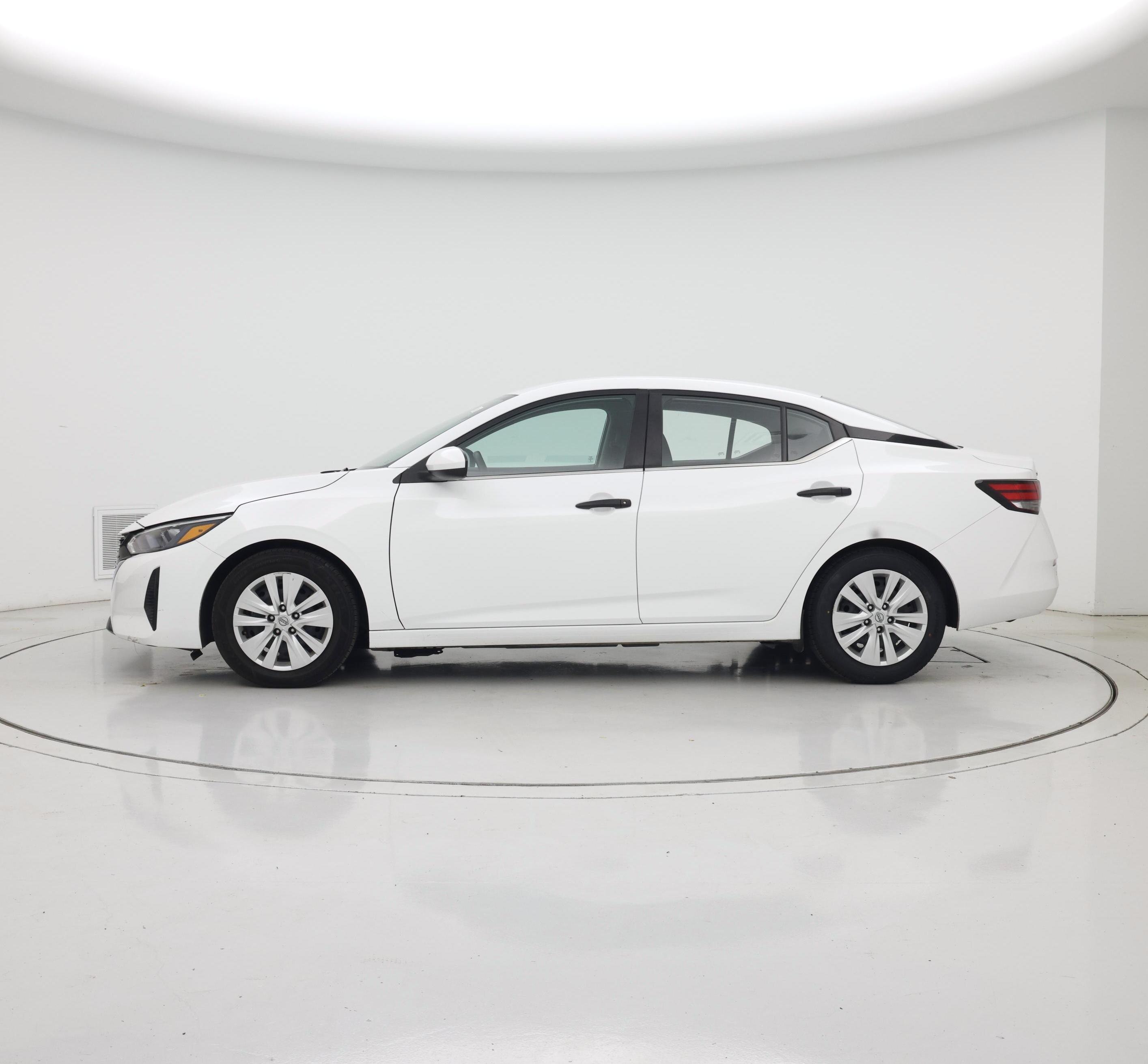 Thumbnail: 2024 Nissan Sentra - 3