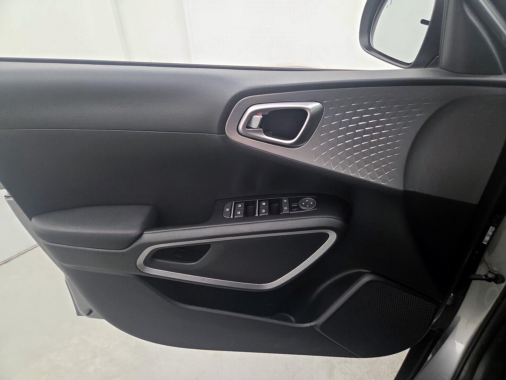 Thumbnail: 2025 Kia Soul - 12