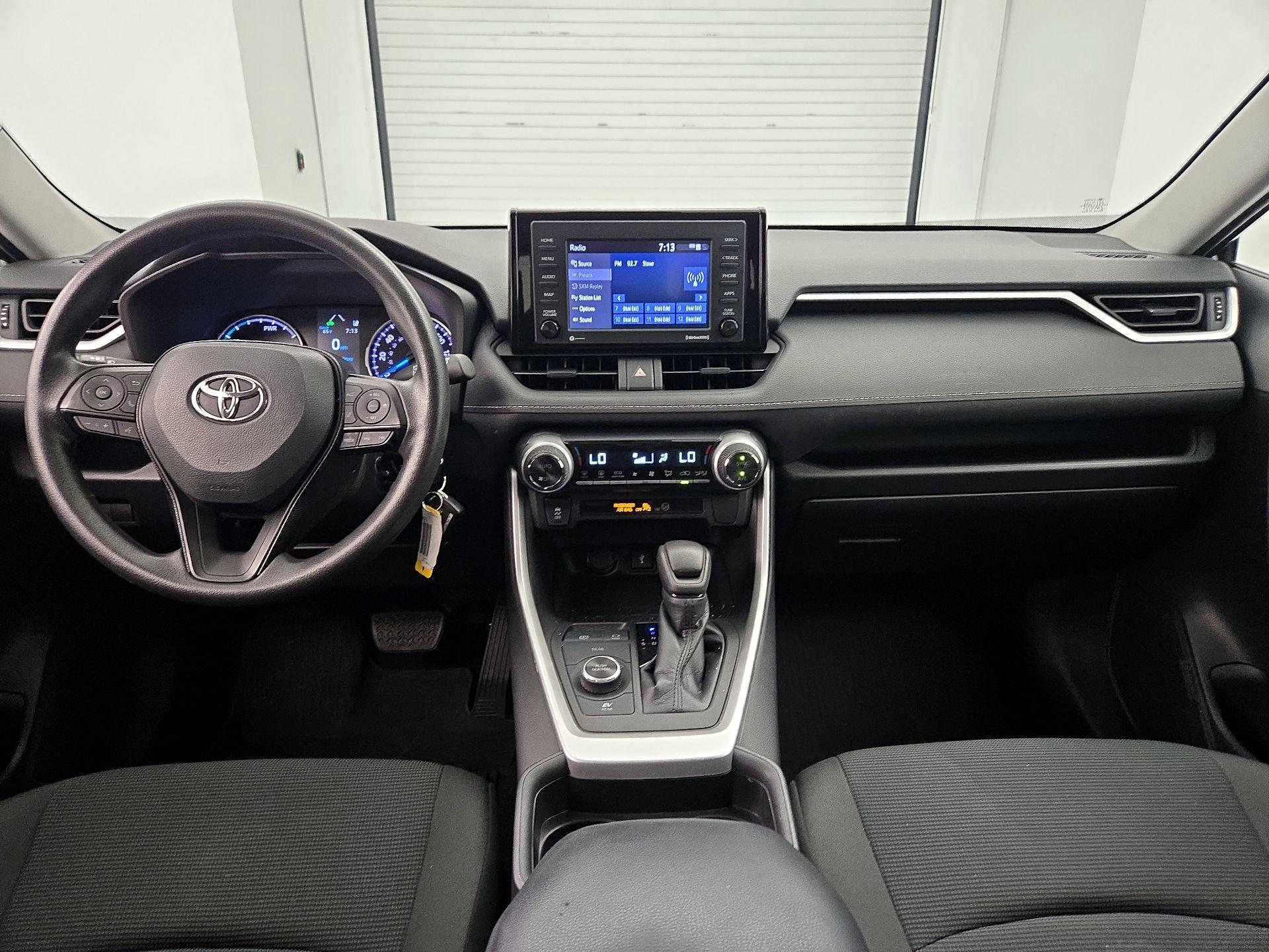 Thumbnail: 2021 Toyota RAV4 - 9