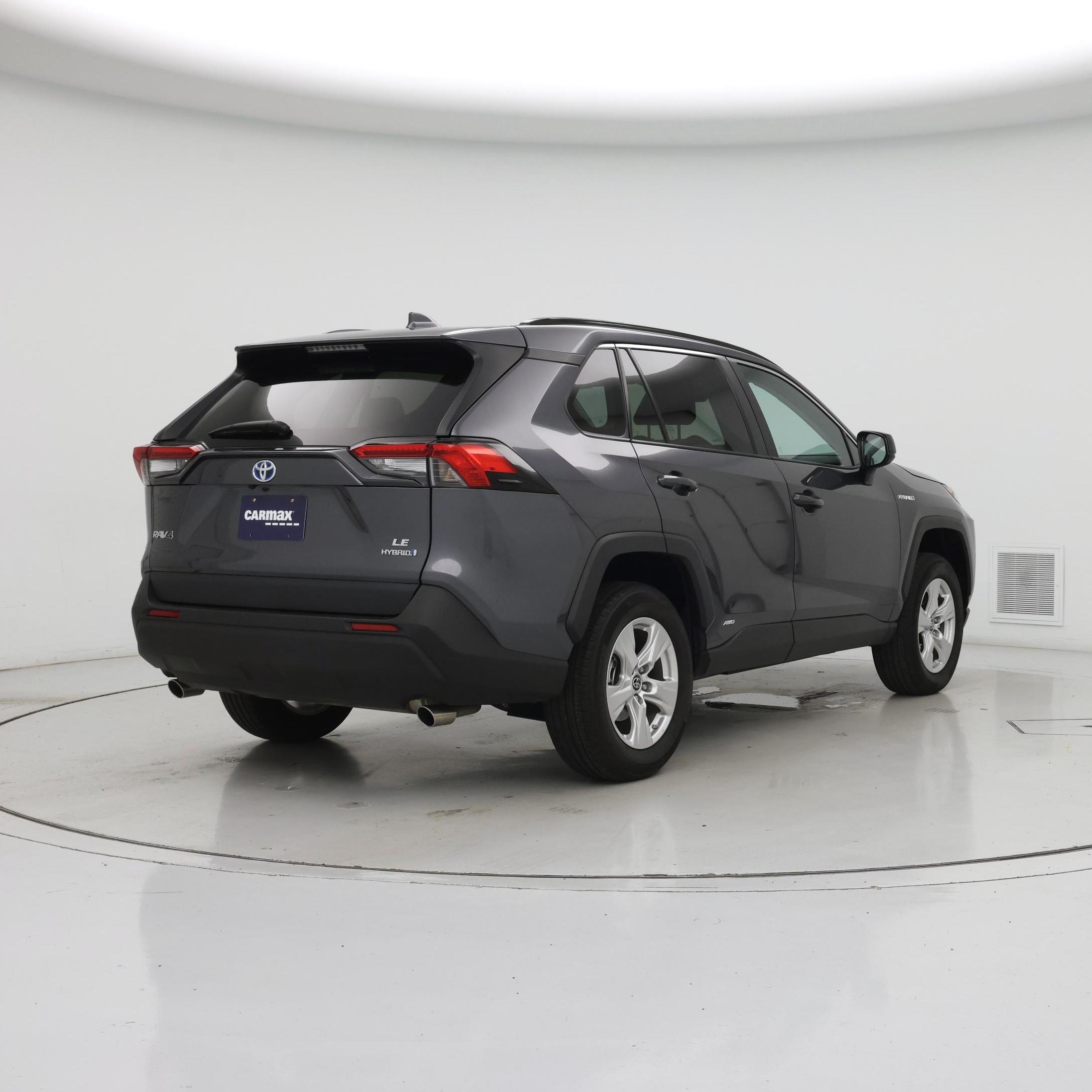 Thumbnail: 2021 Toyota RAV4 - 8