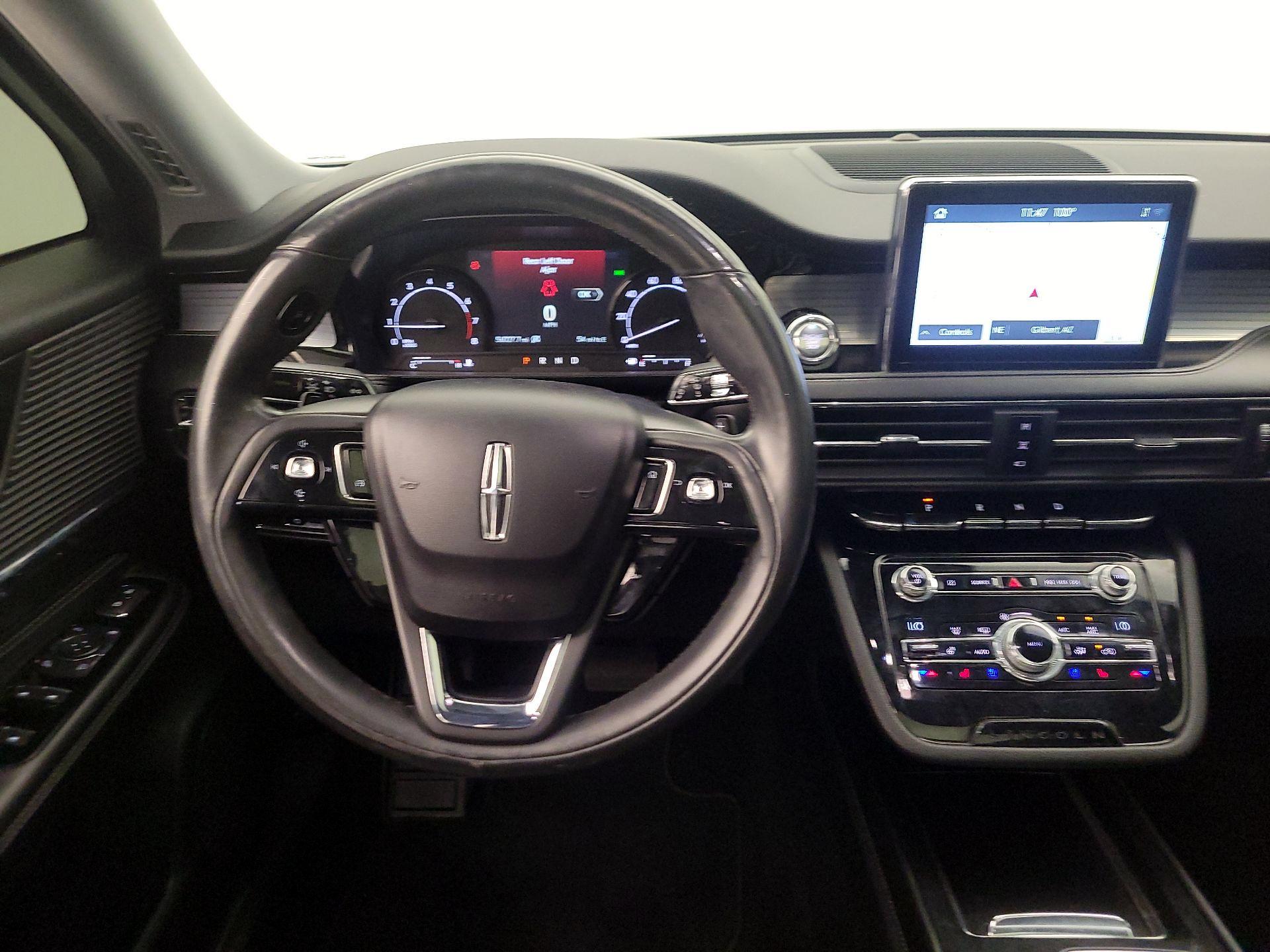 Thumbnail: 2020 Lincoln Corsair - 10