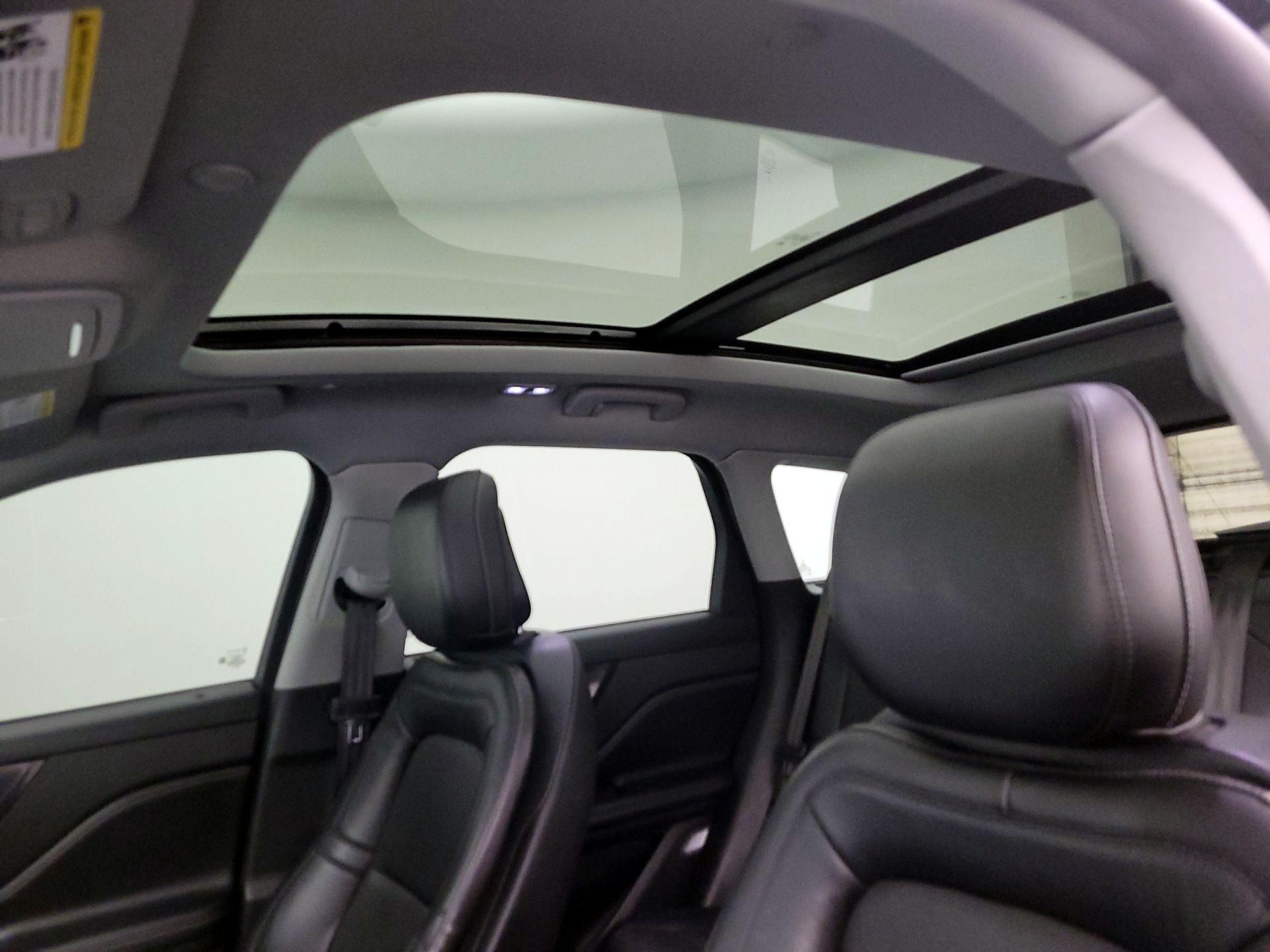Thumbnail: 2020 Lincoln Corsair - 19