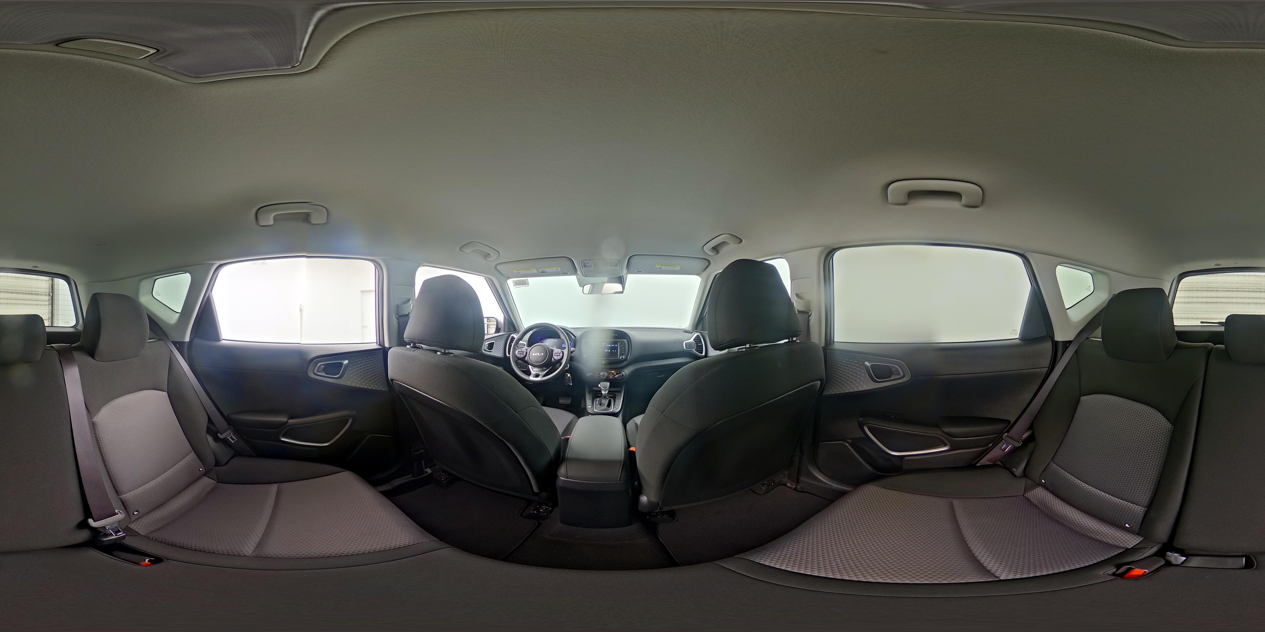 2025 Kia Soul LX - Photo 26