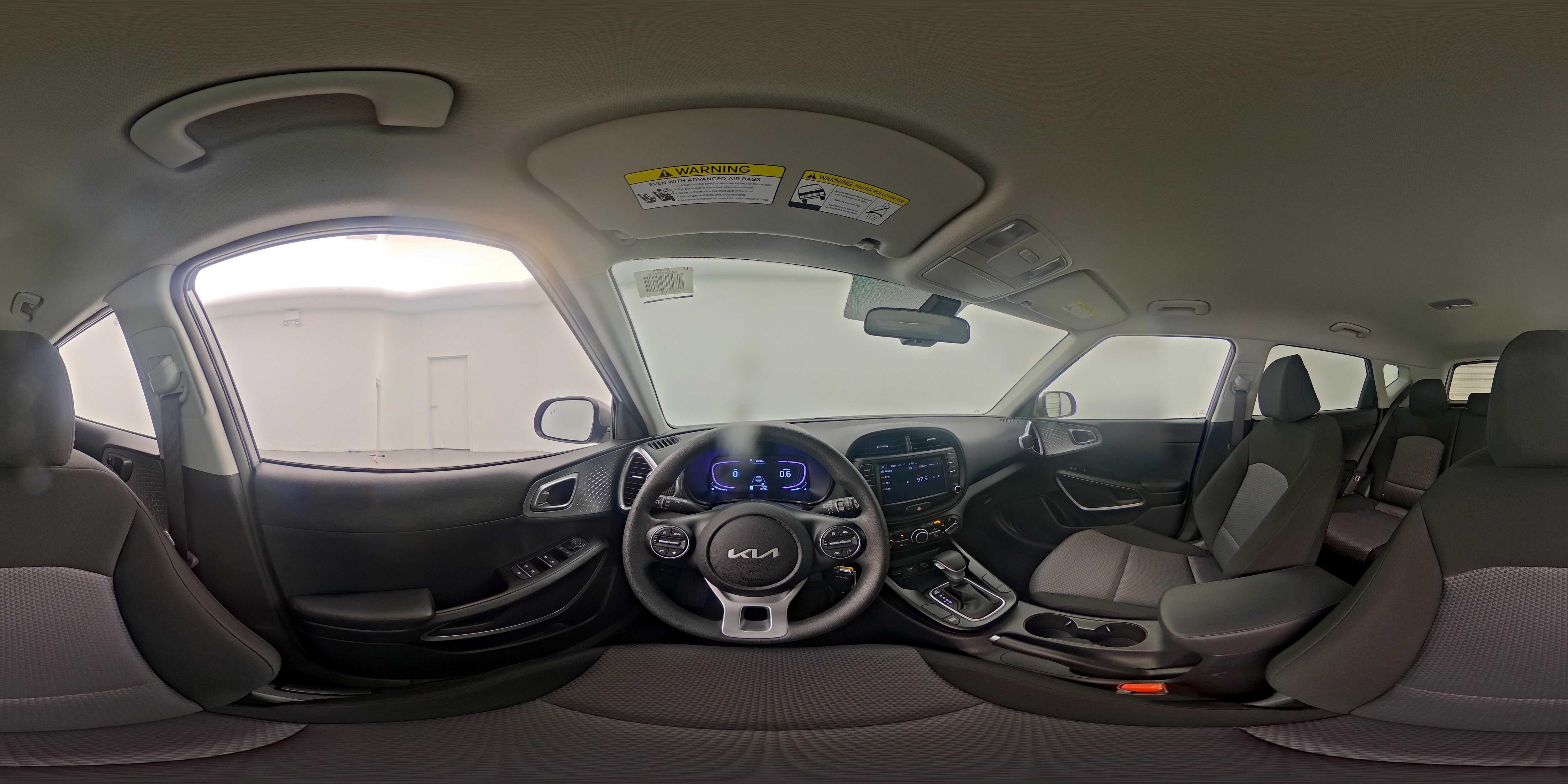 2025 Kia Soul LX - Photo 27