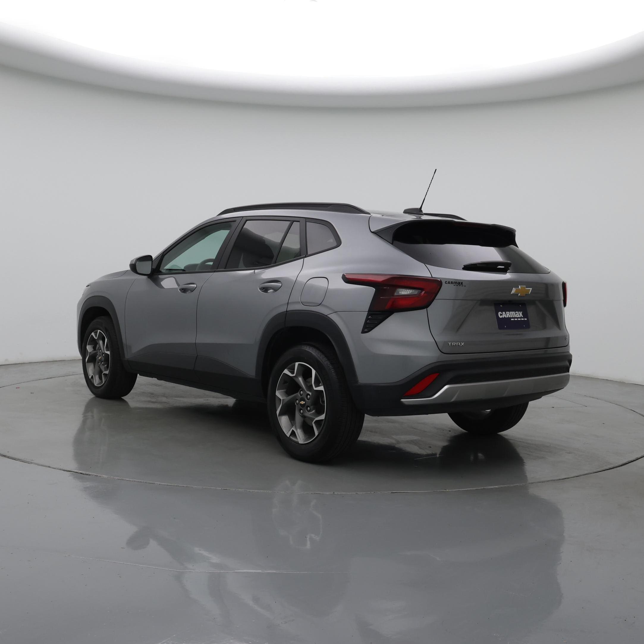 Thumbnail: 2025 Chevrolet Trax - 2