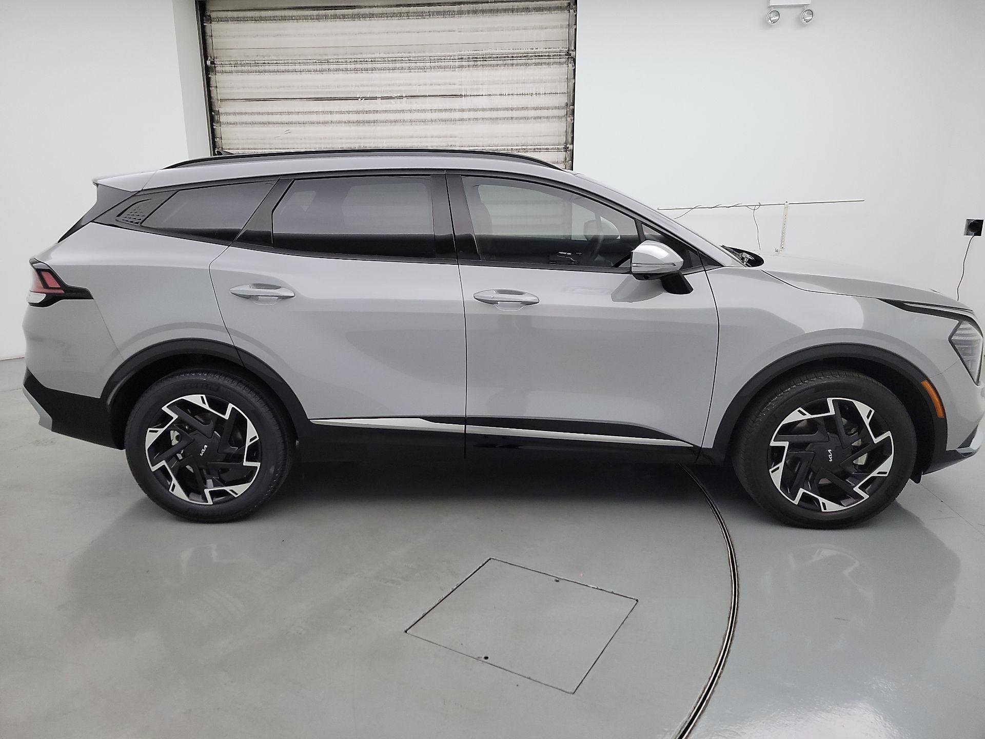 Thumbnail: 2024 Kia Sportage - 4