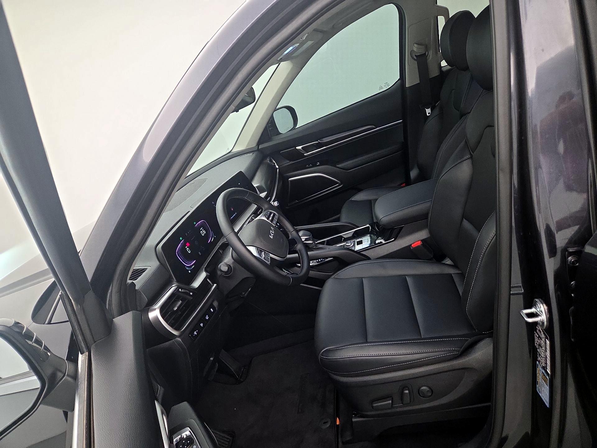 Thumbnail: 2025 Kia Telluride - 11