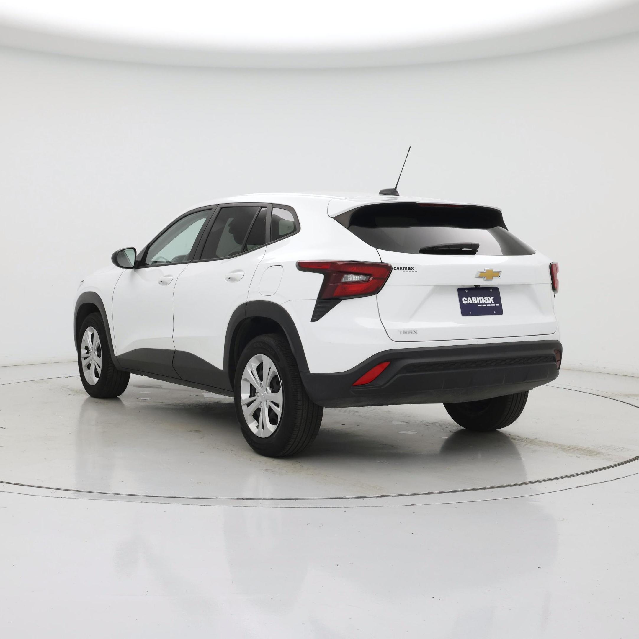 Thumbnail: 2025 Chevrolet Trax - 2