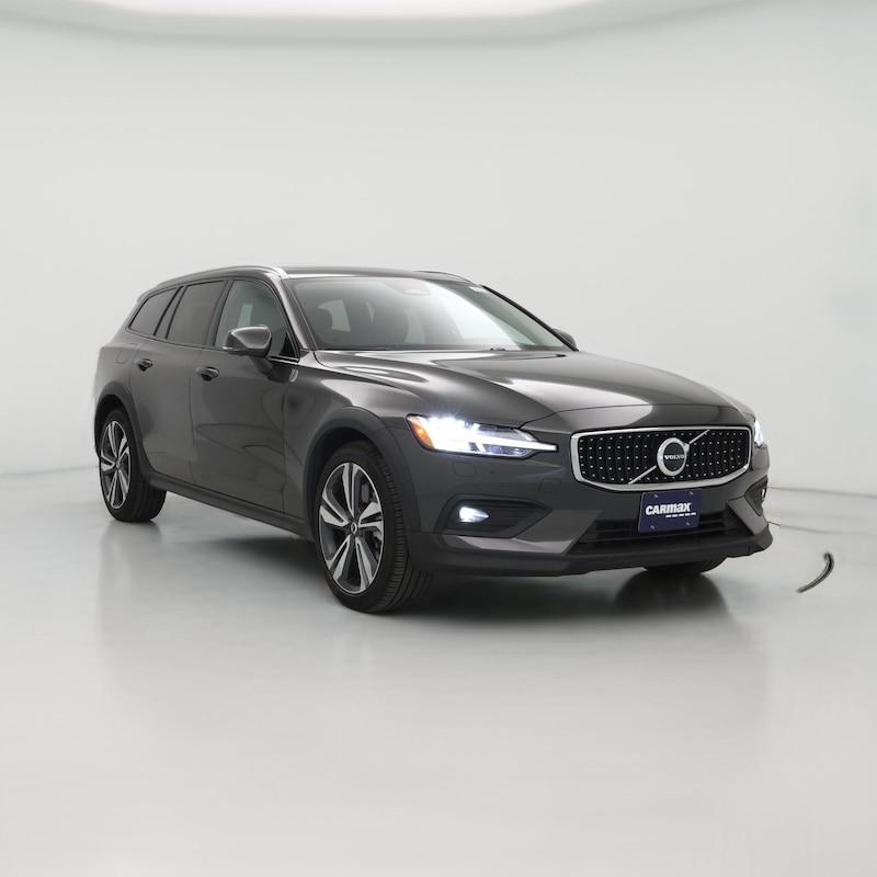 2025 Volvo V60 Cross Country B5 Plus