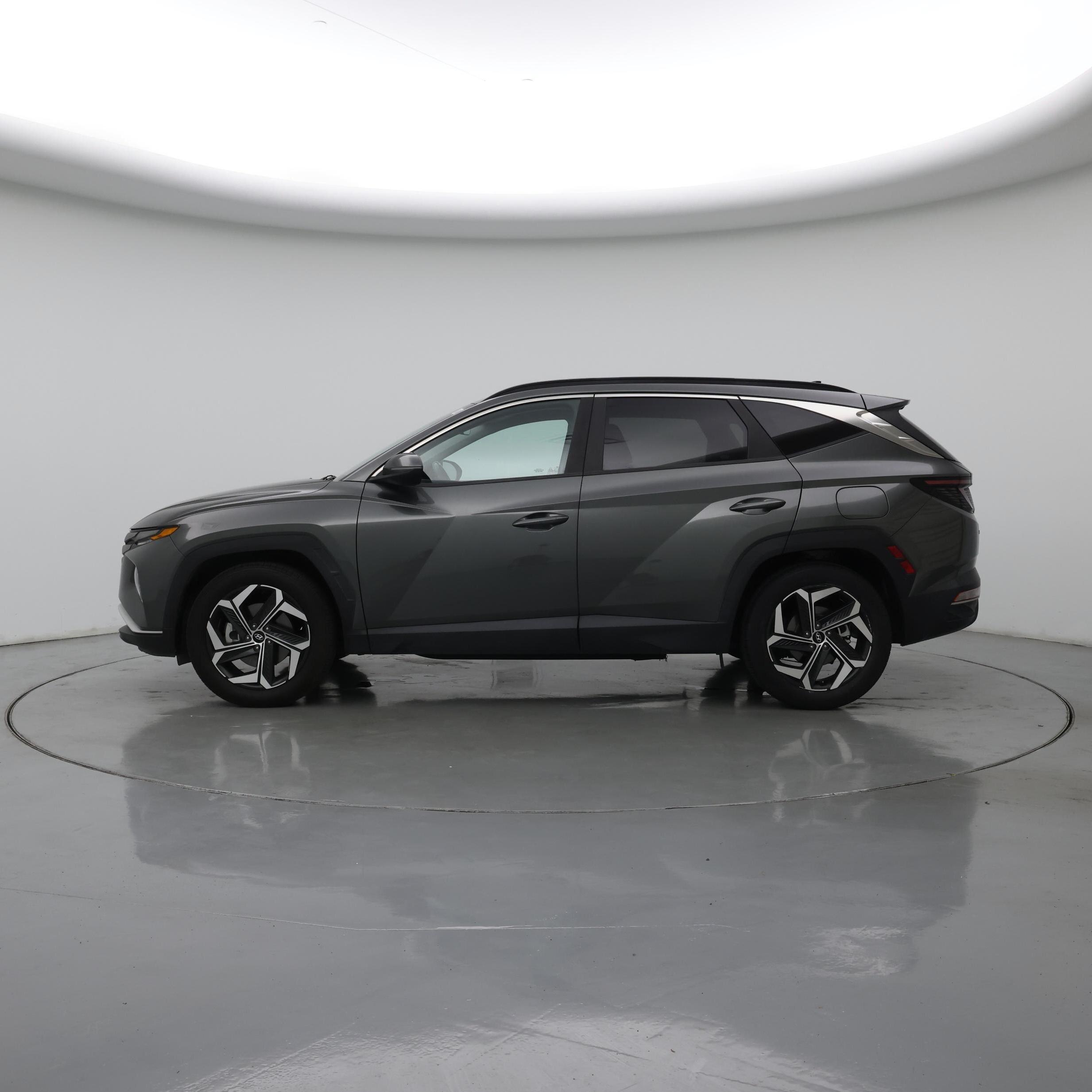 Thumbnail: 2022 Hyundai Tucson - 3