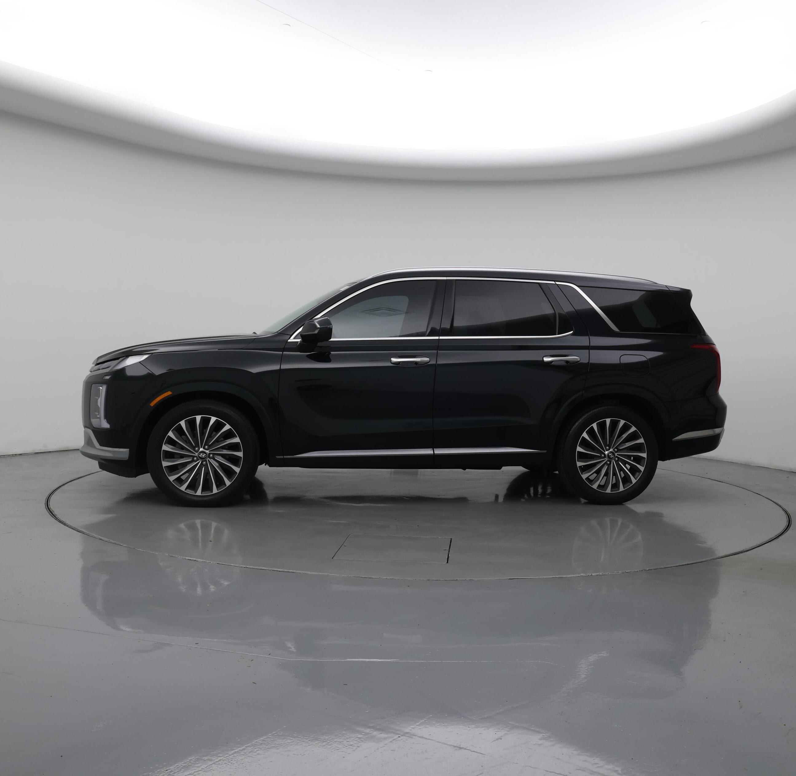 Thumbnail: 2024 Hyundai Palisade - 3