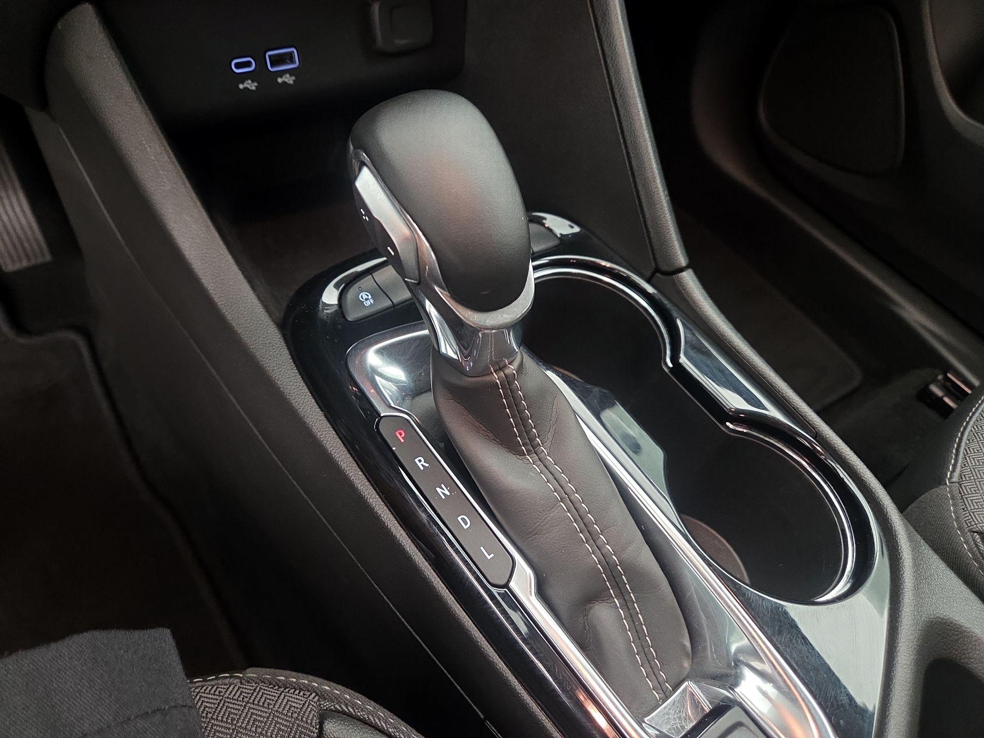 Thumbnail: 2025 Buick Encore GX - 17