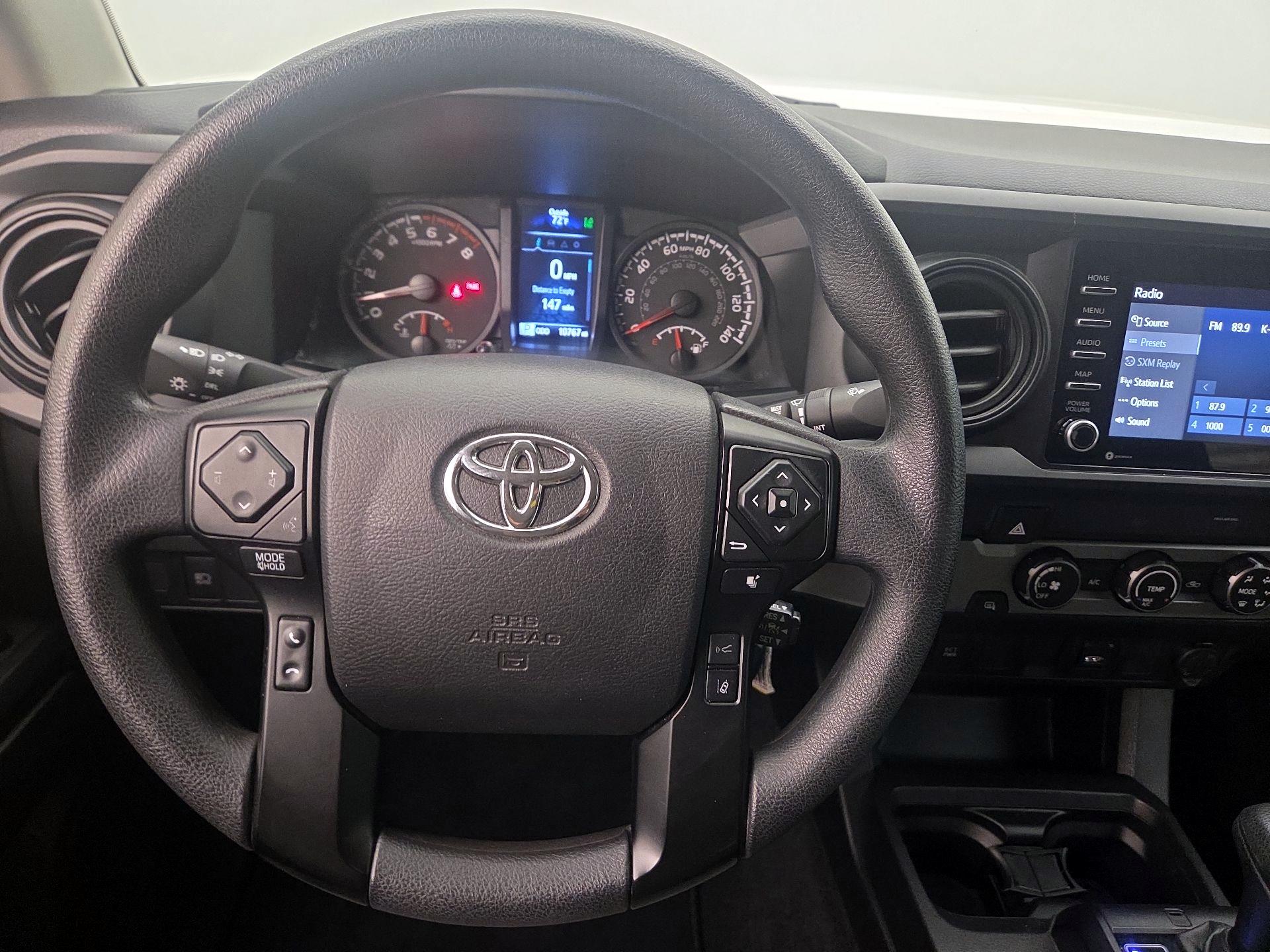 Thumbnail: 2022 Toyota Tacoma - 10
