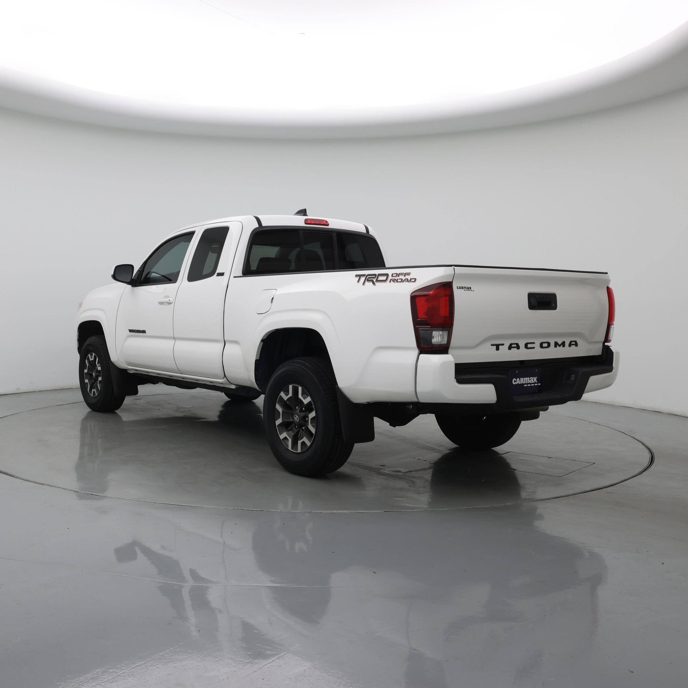 Thumbnail: 2022 Toyota Tacoma - 2