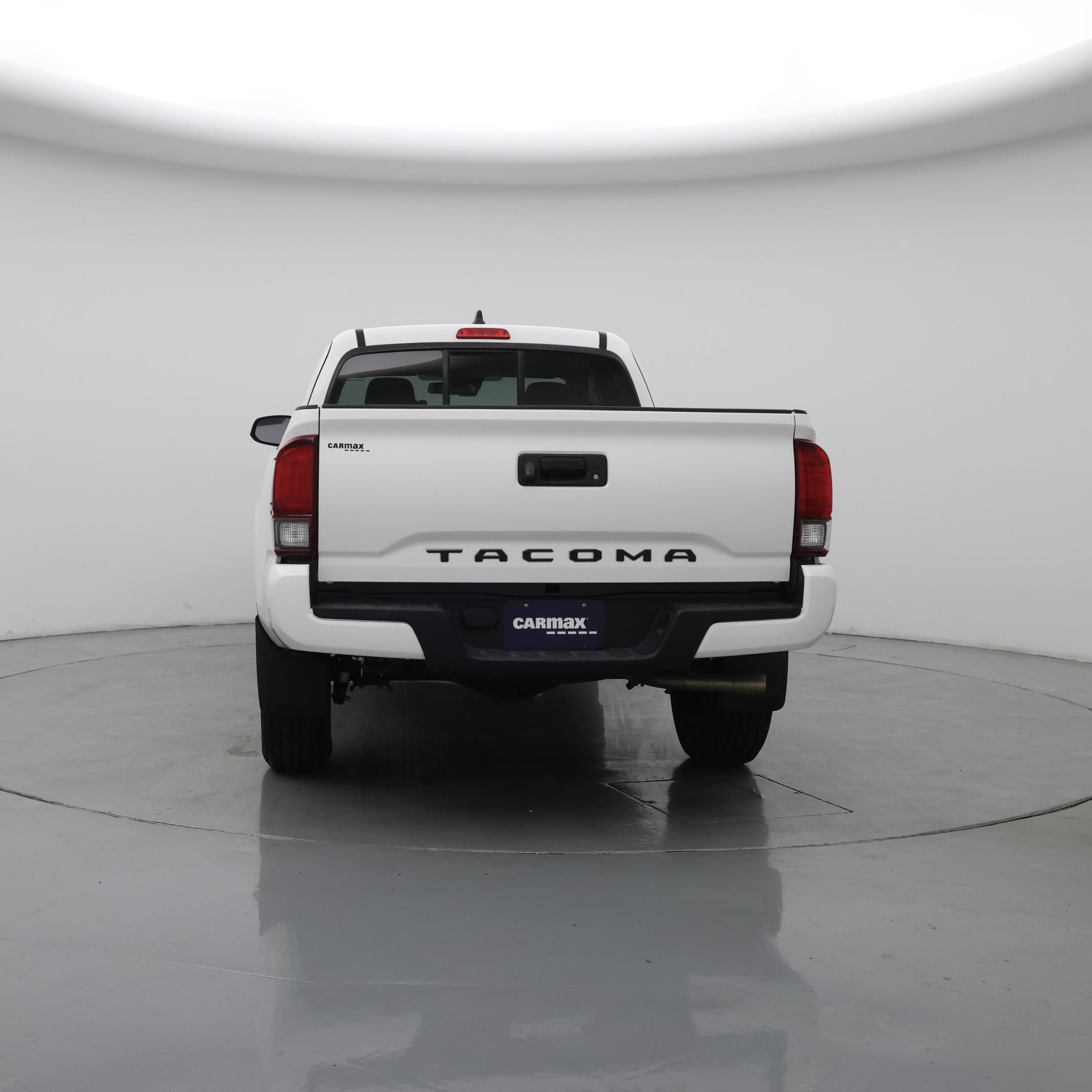 Thumbnail: 2022 Toyota Tacoma - 6