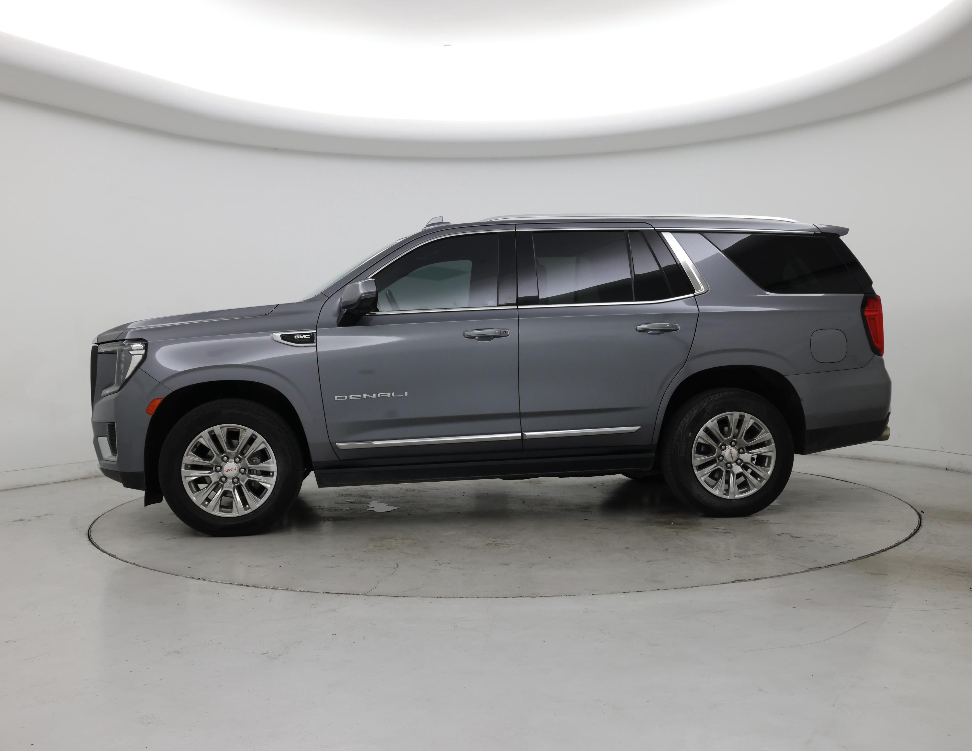 Thumbnail: 2022 GMC Yukon - 3
