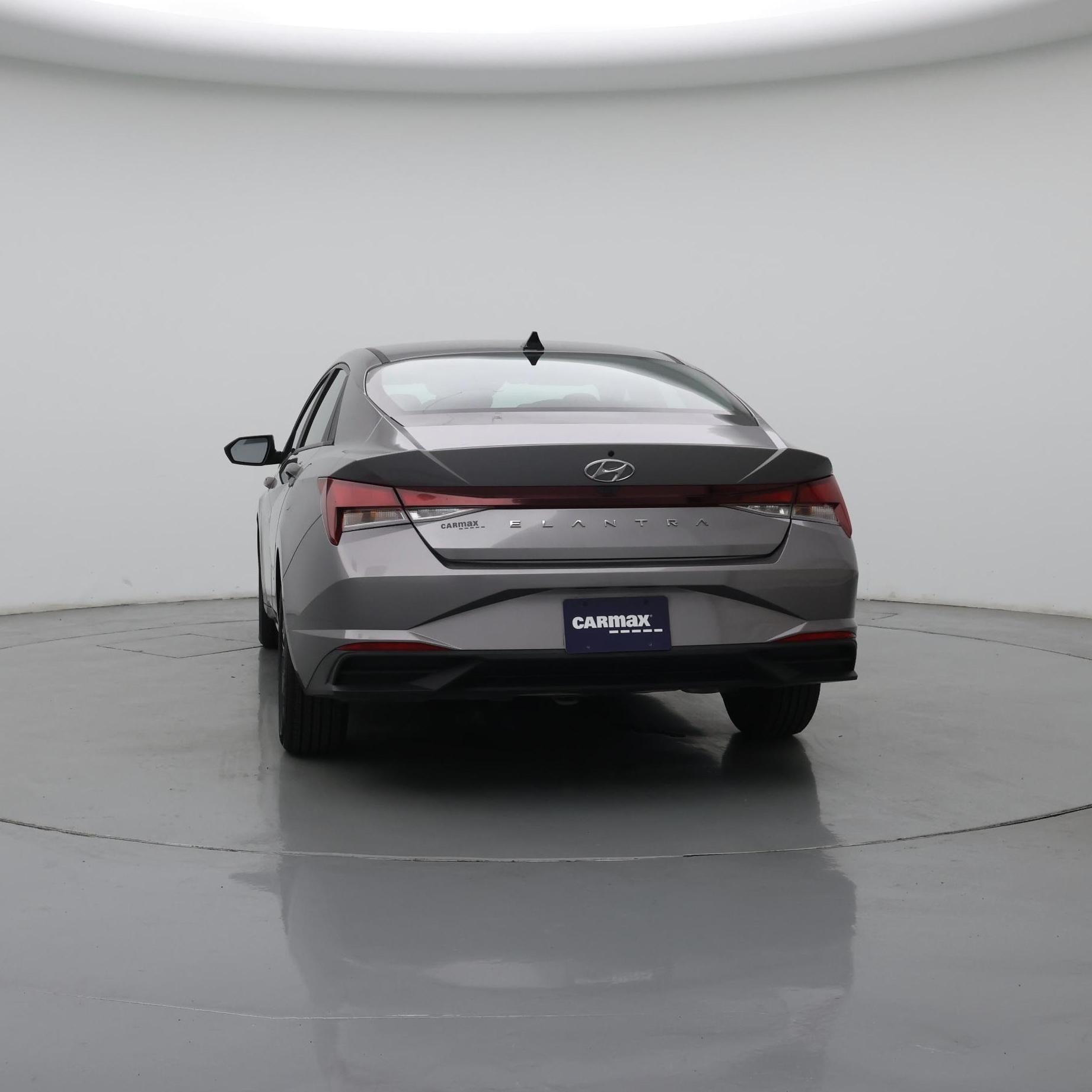 Thumbnail: 2023 Hyundai Elantra - 6