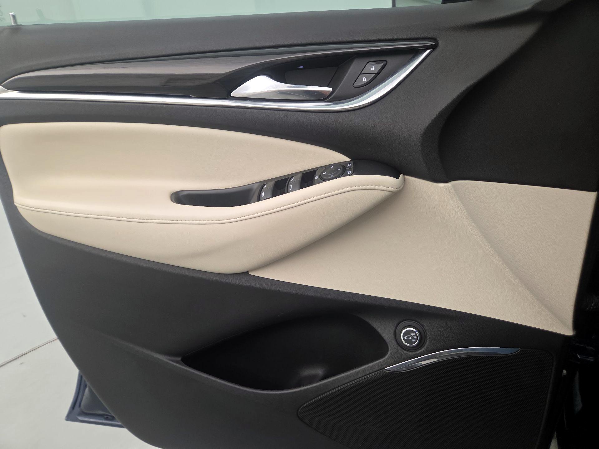Thumbnail: 2023 Buick Enclave - 12