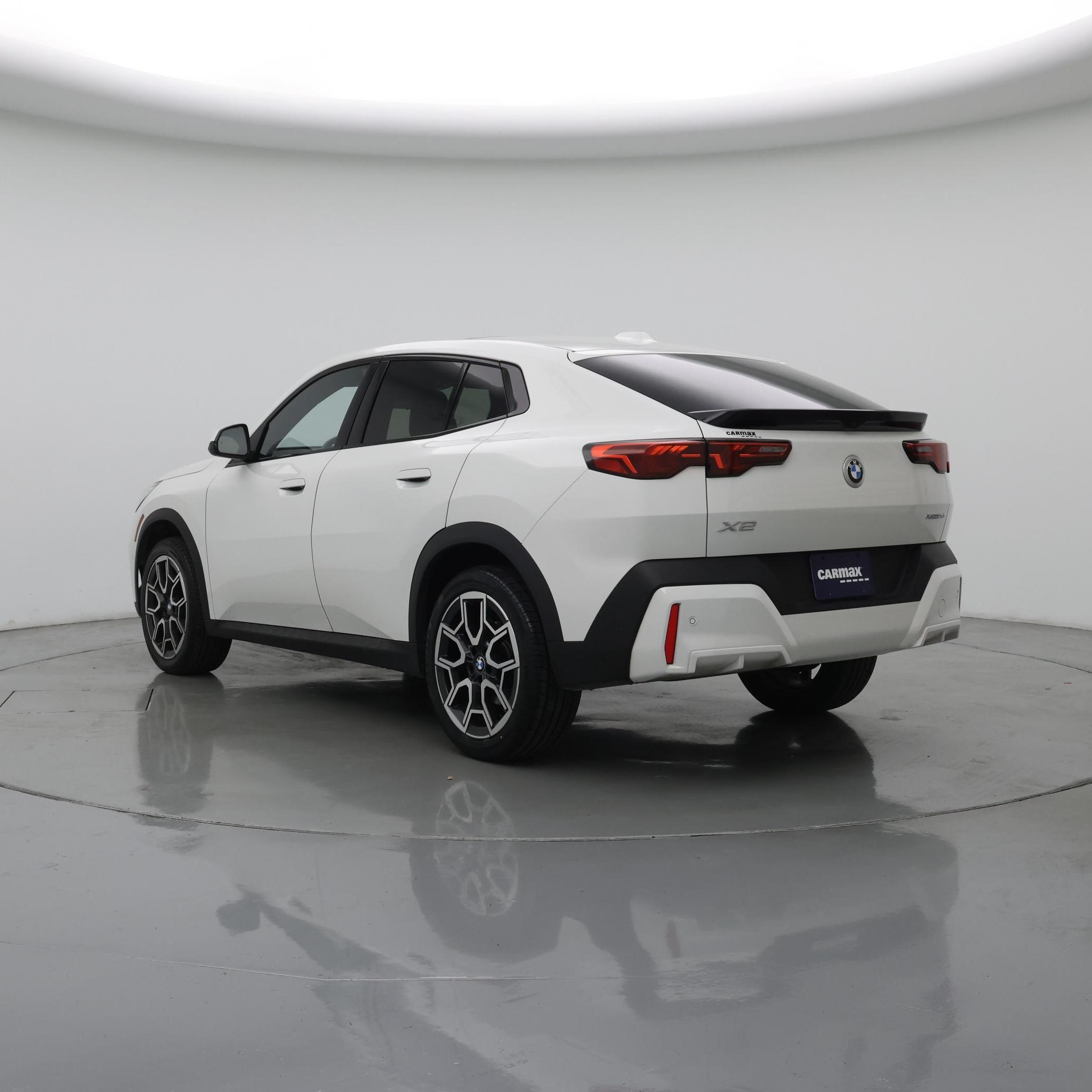 Thumbnail: 2025 BMW X2 - 2