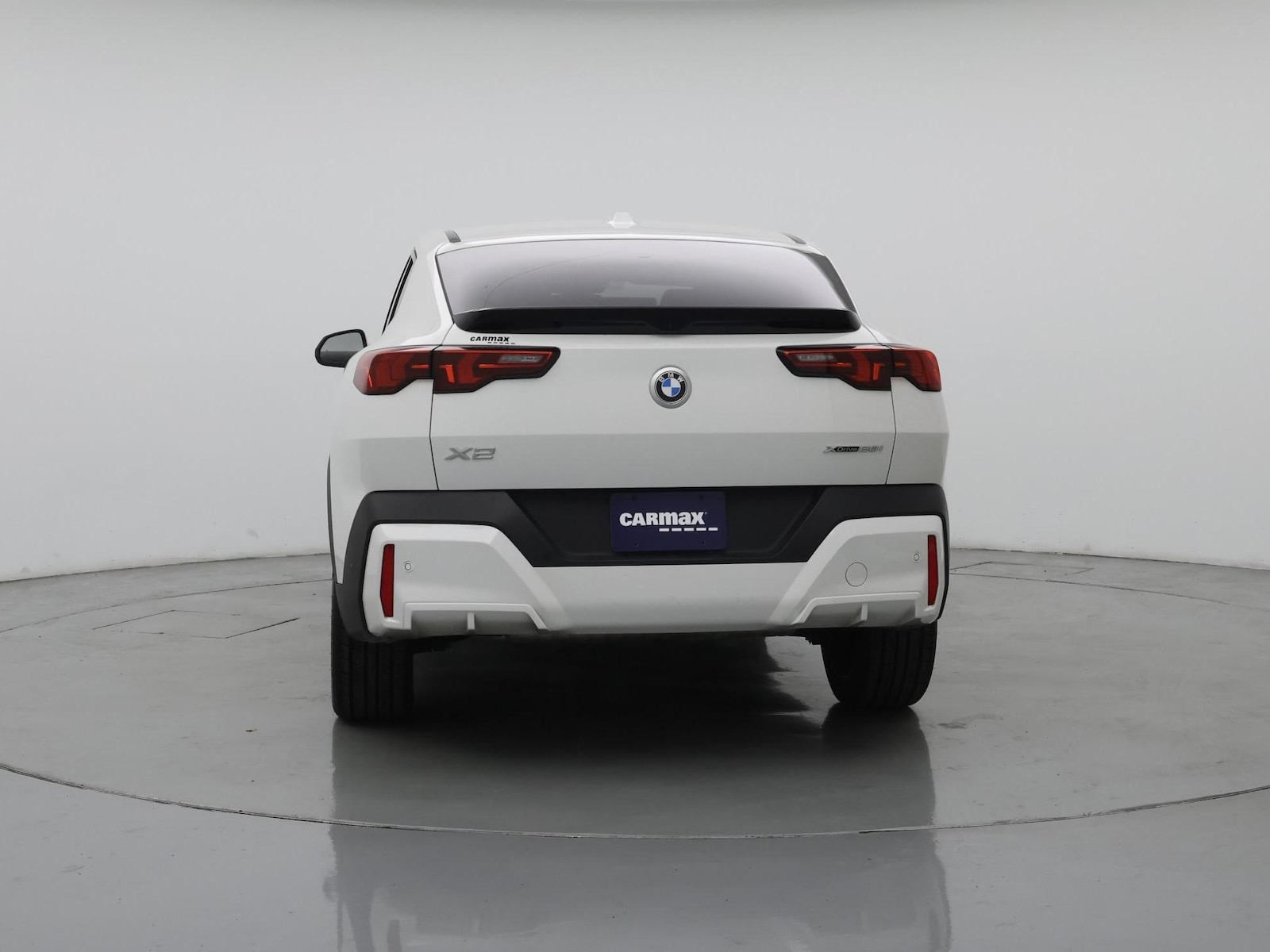 2025 BMW X2 28i - Photo 7