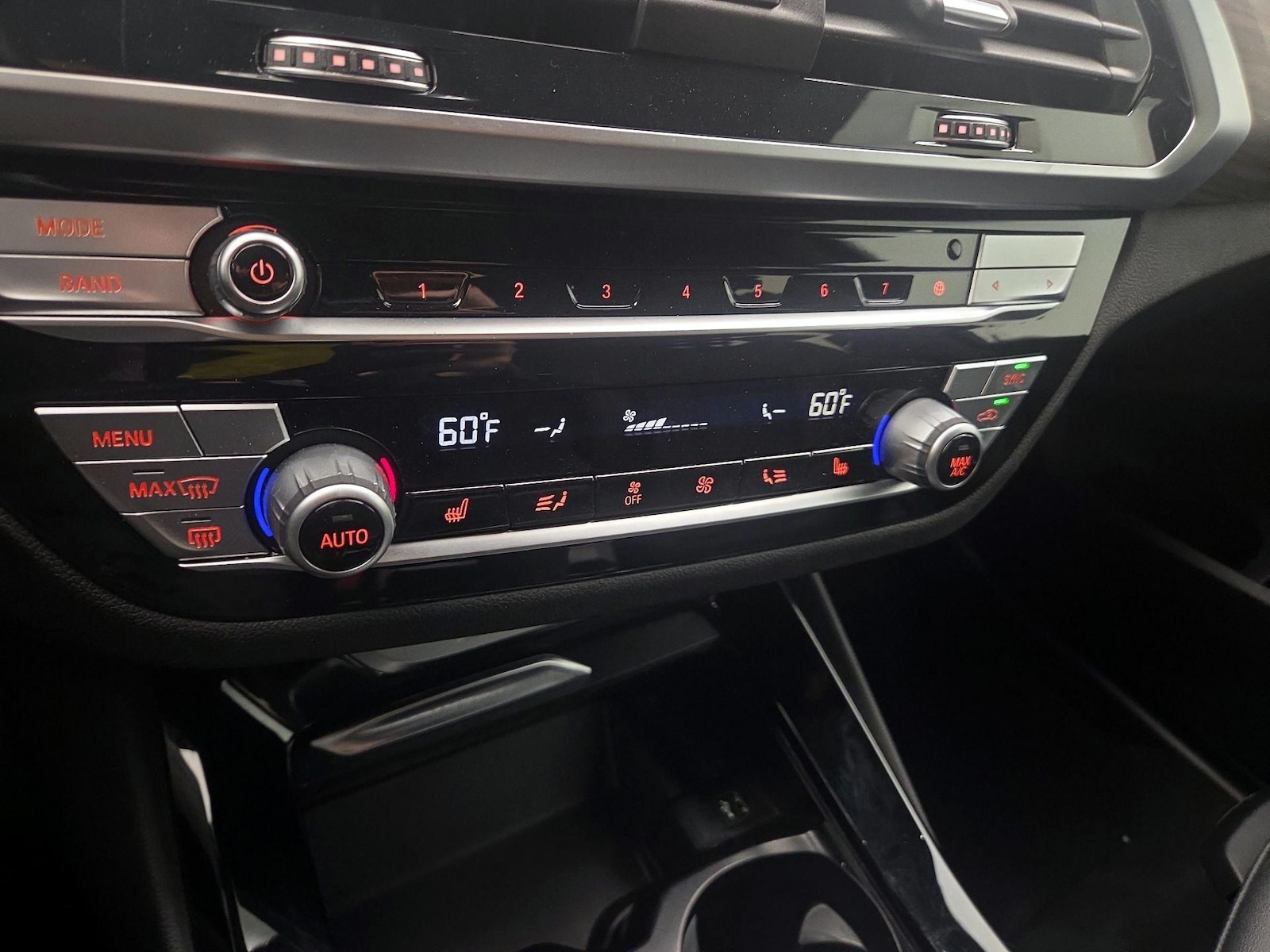 2021 BMW X3 30i - Photo 18