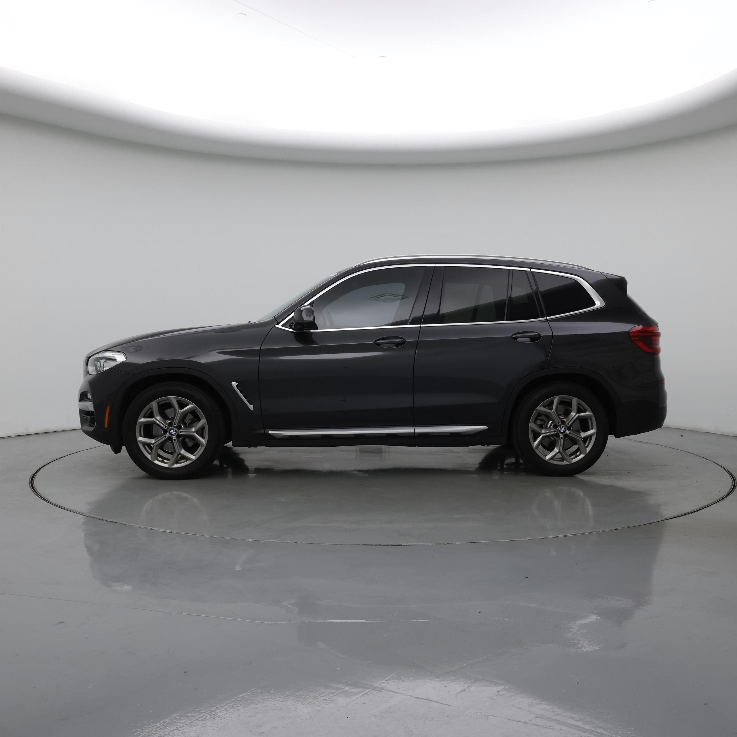 Thumbnail: 2021 BMW X3 - 3