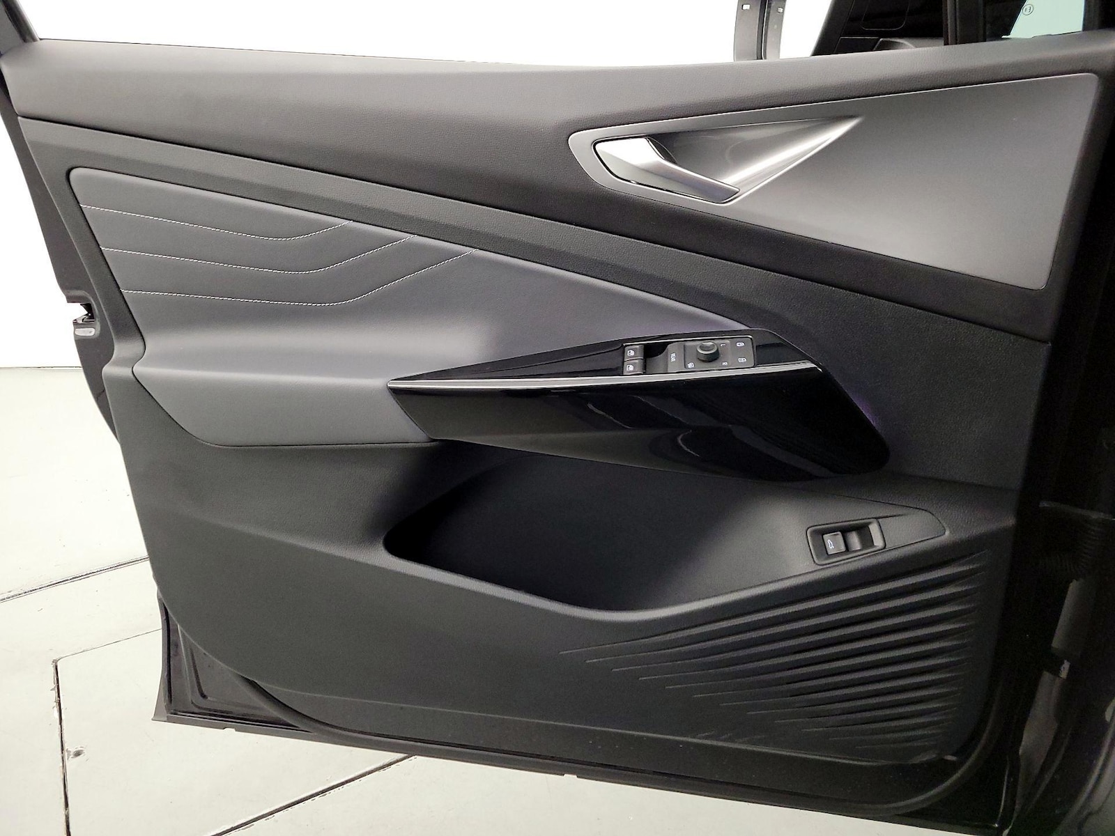 2023 Volkswagen ID.4 PRO S - Photo 13